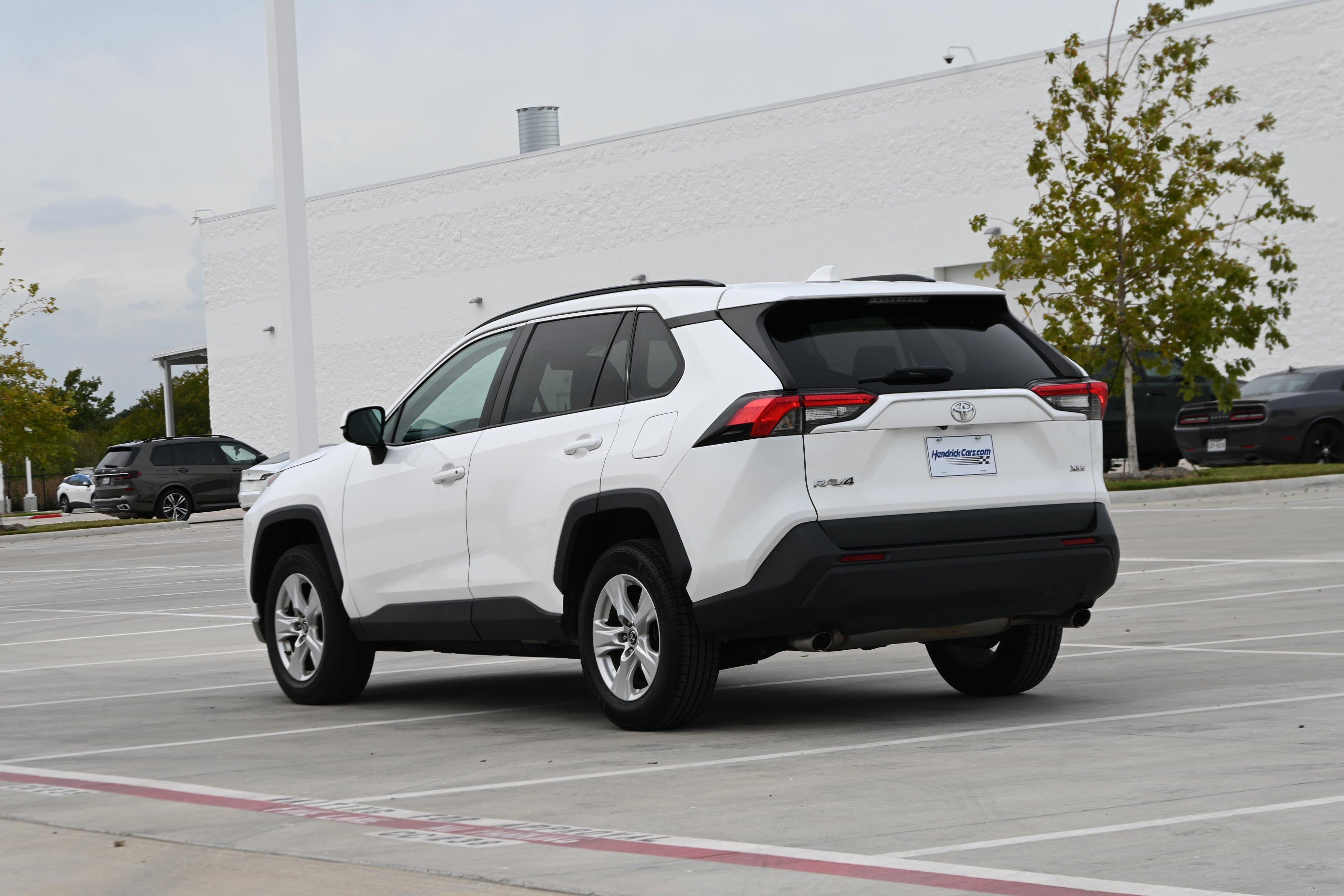 Used 2021 Toyota RAV4 XLE SUV