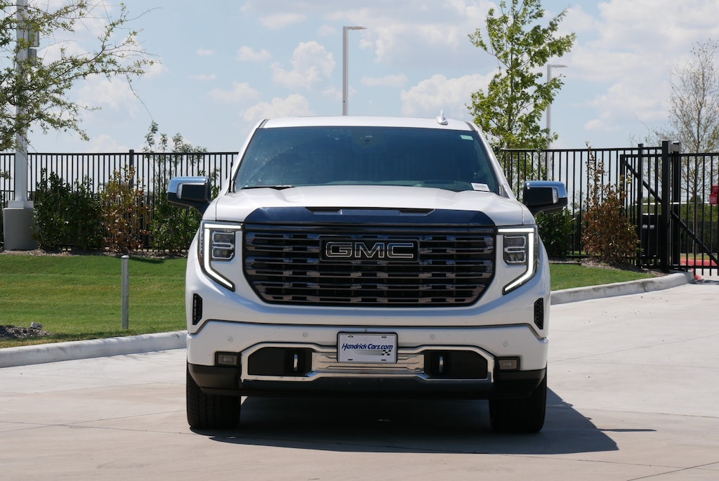 Used 2023 GMC Sierra 1500 Denali Ultimate 4WD Crew Cab Pickup