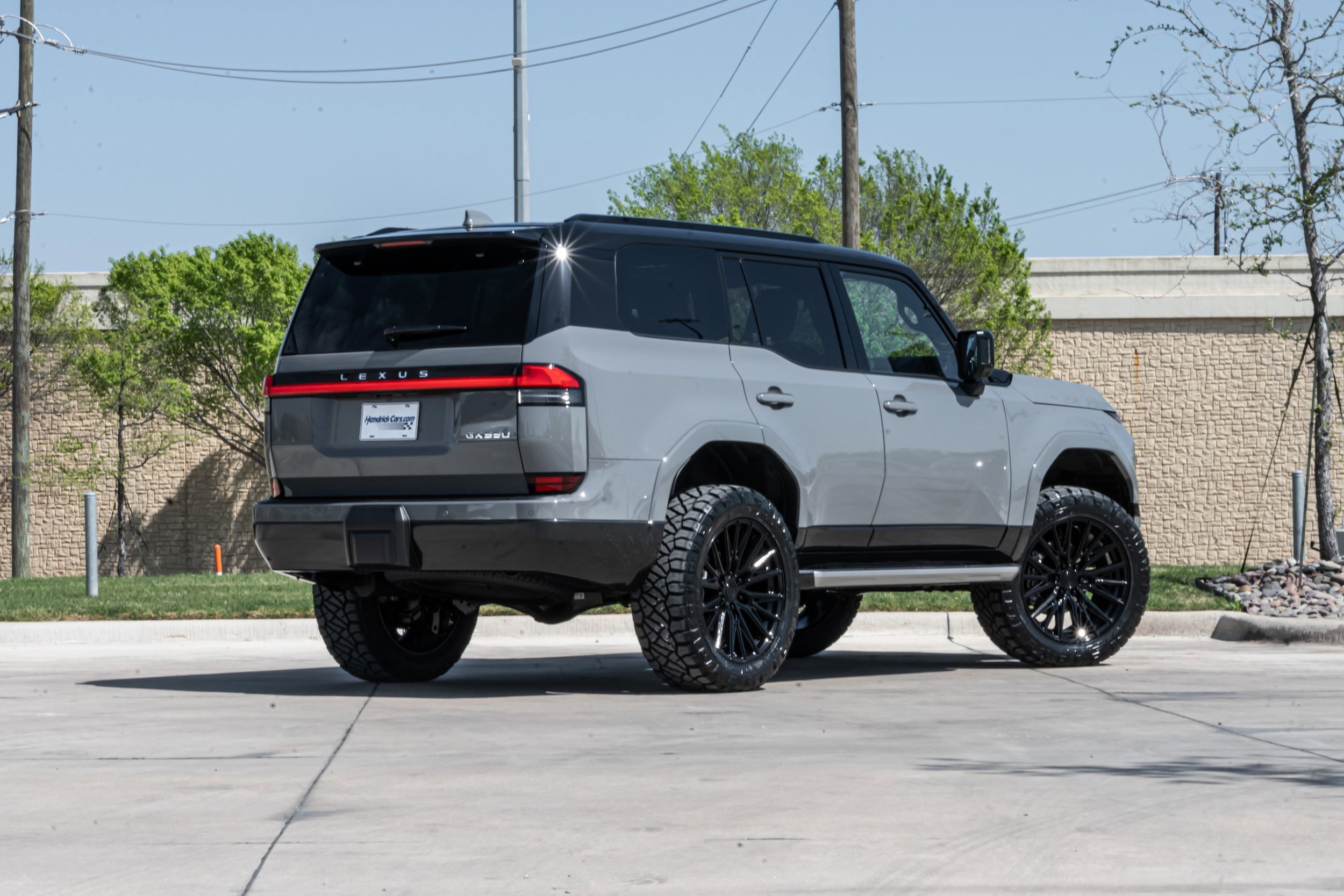 2026 LEXUS GX 550 Premium+ photo 3