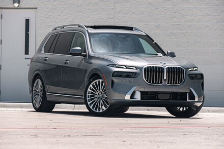 2025 BMW X7 xDrive40i SUV