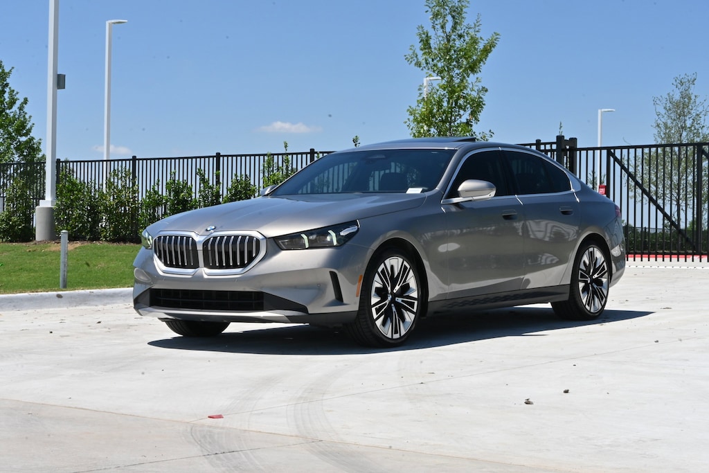 Used 2025 BMW 5 Series 530i Sedan