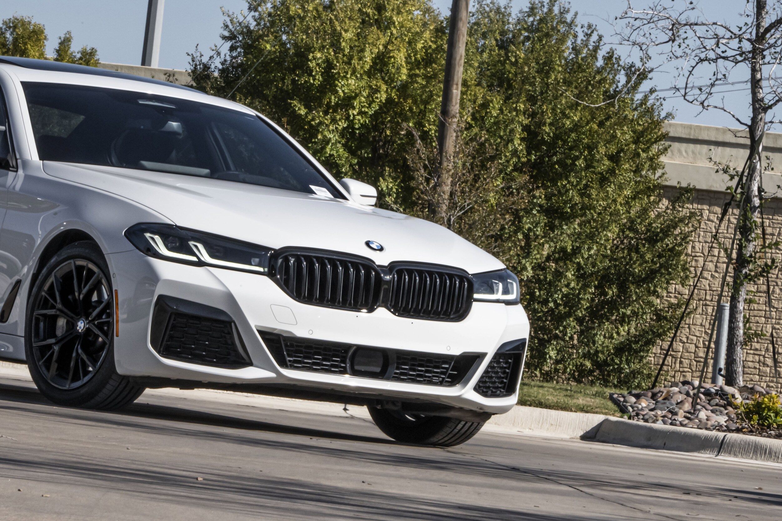 2022 Bmw 530i xDrive photo 3