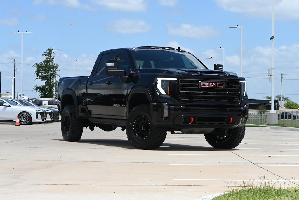 Used 2024 GMC Sierra 2500HD AT4X 4WD Crew Cab Pickup