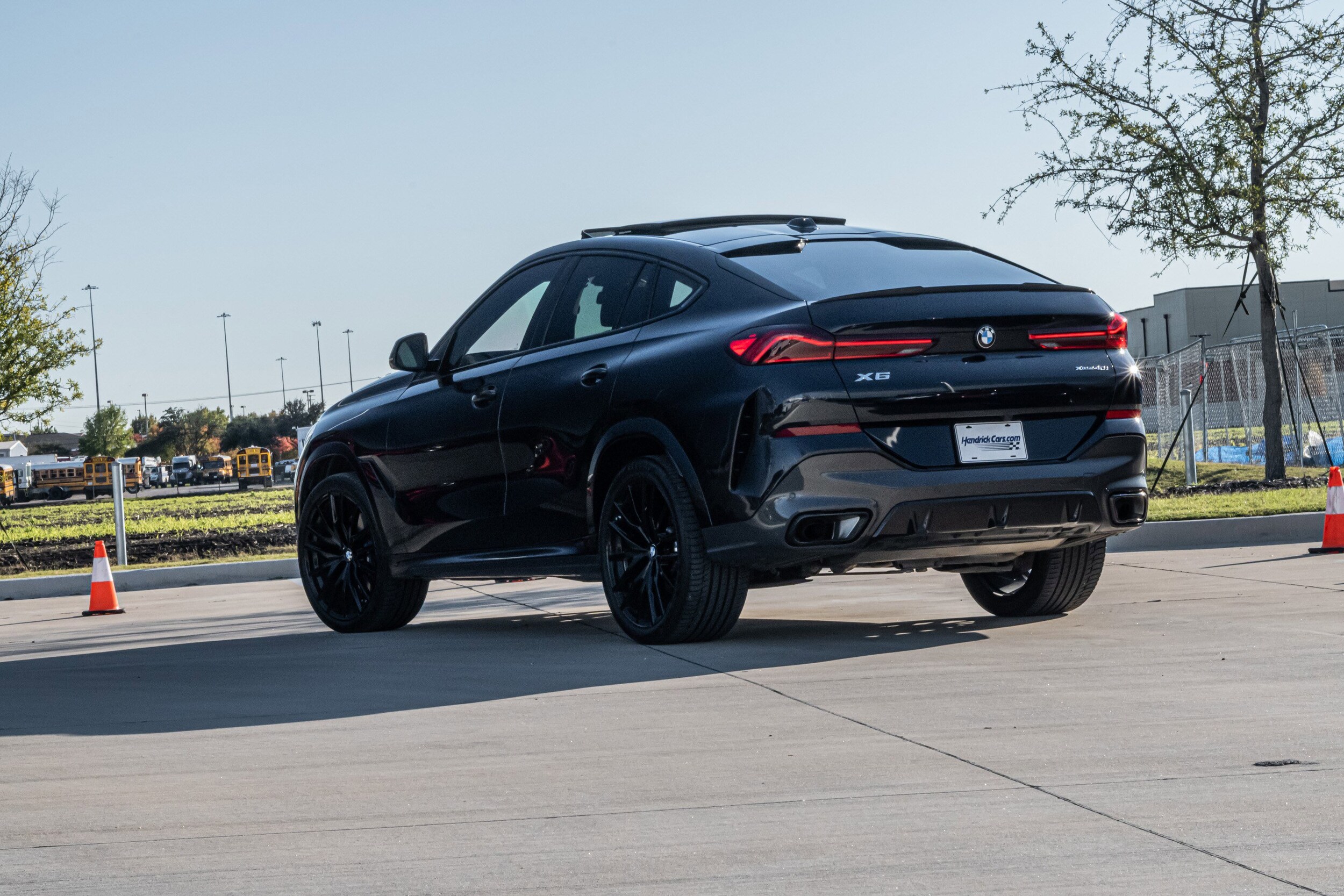 2025 Bmw X6 xDrive40i photo 2