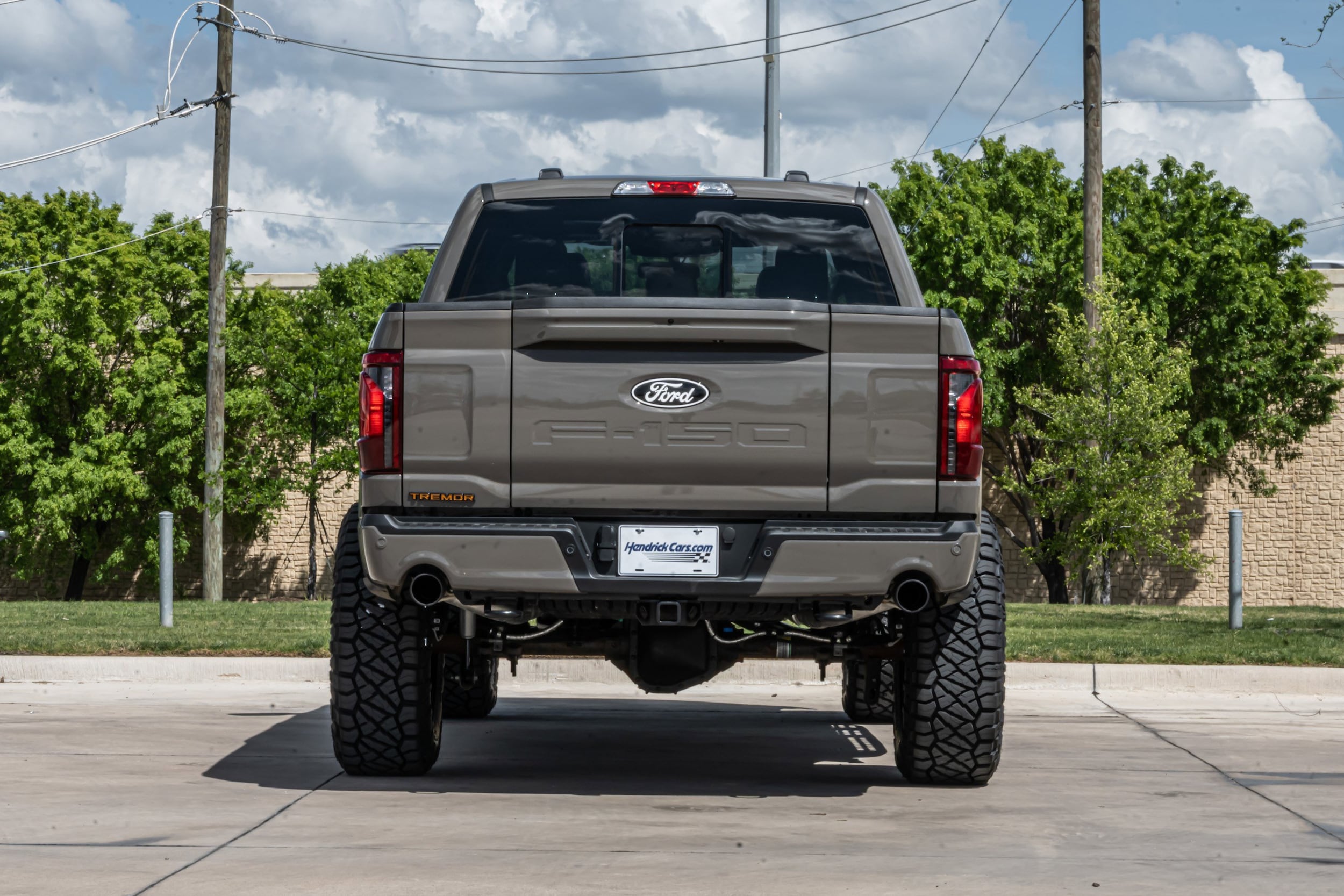 2026 Ford F-150 Tremor 4WD SuperCrew photo 6