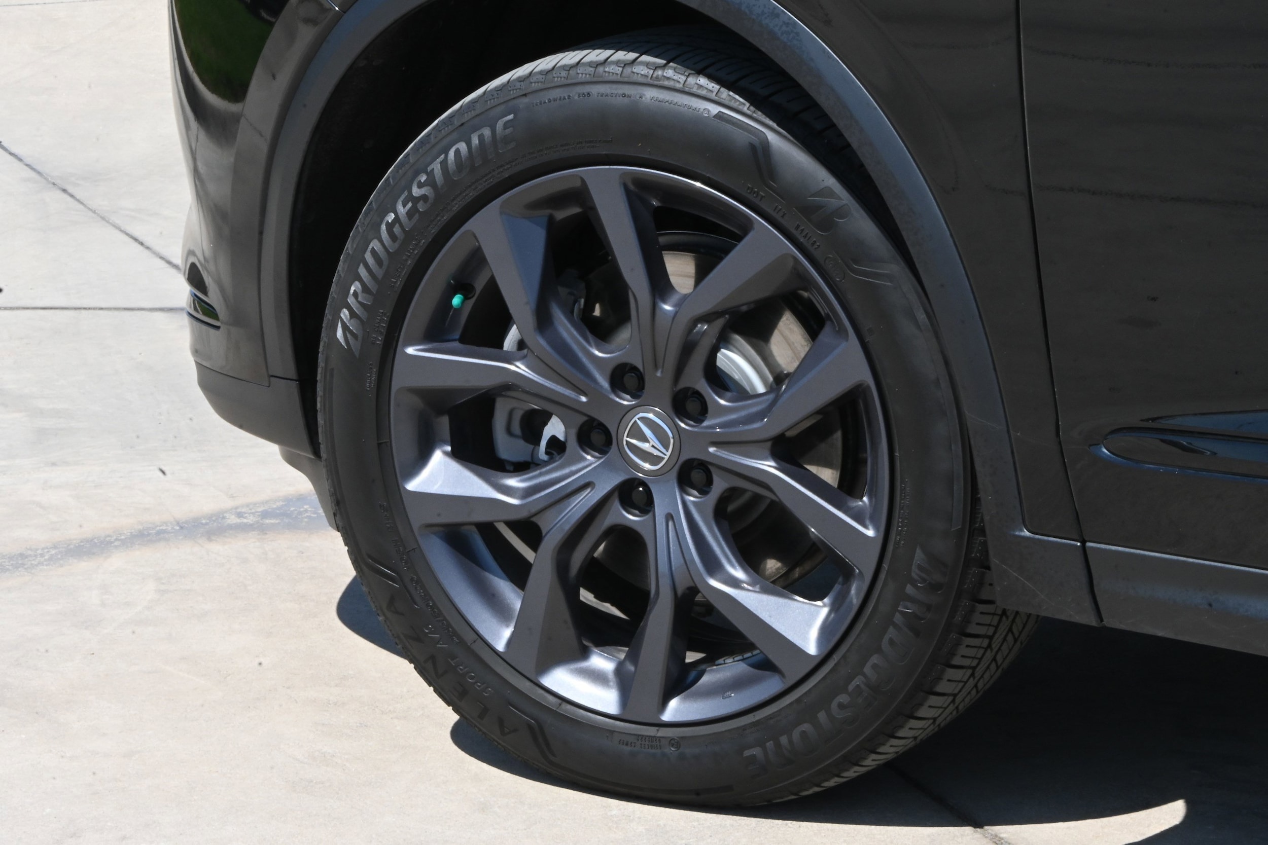 2023 Acura MDX SH-AWD w/A-Spec Package photo 6