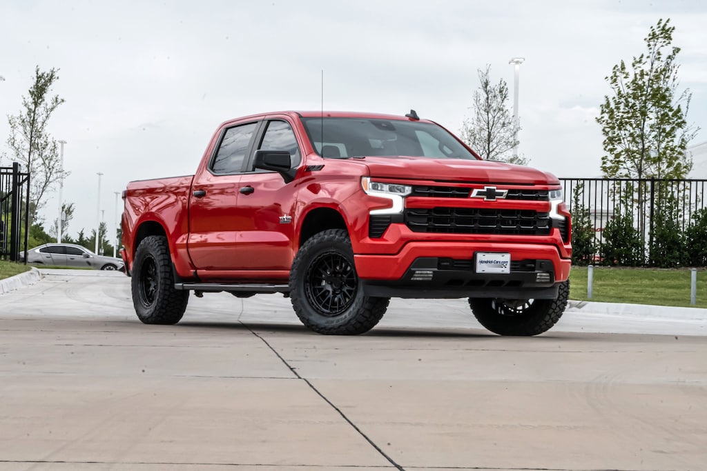 Used 2023 Chevrolet Silverado 1500 RST 4WD Crew Cab Pickup