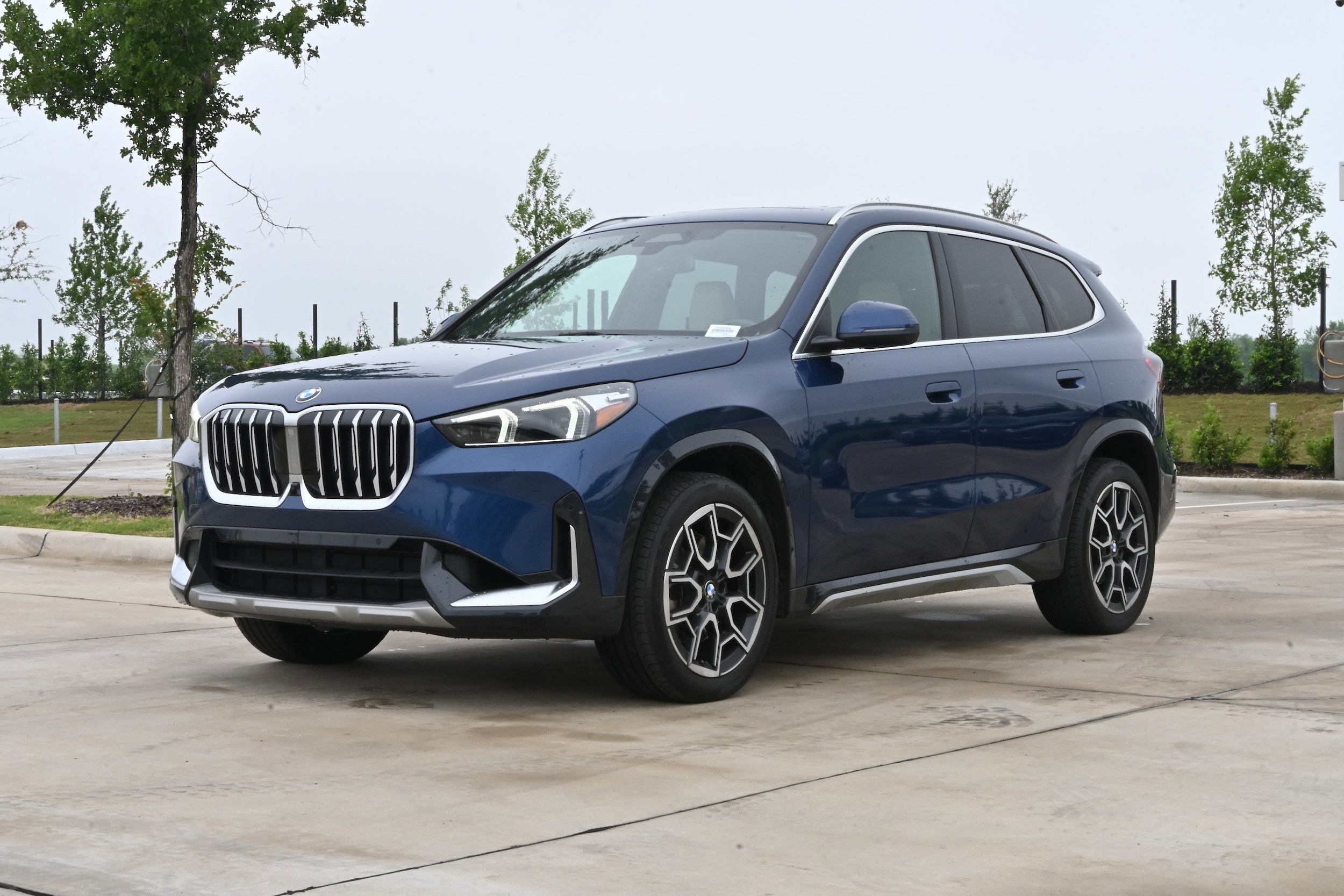 2025 BMW X1 xDrive28i photo 4