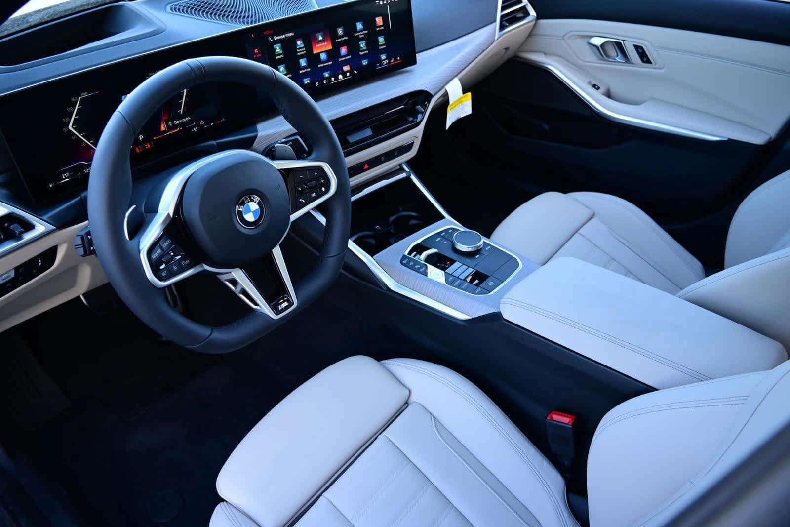 2025 BMW 3 Series 330i photo 6