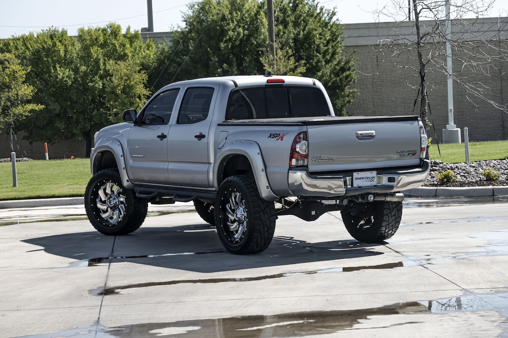 Used 2015 Toyota Tacoma PreRunner Double Cab V6 Pickup