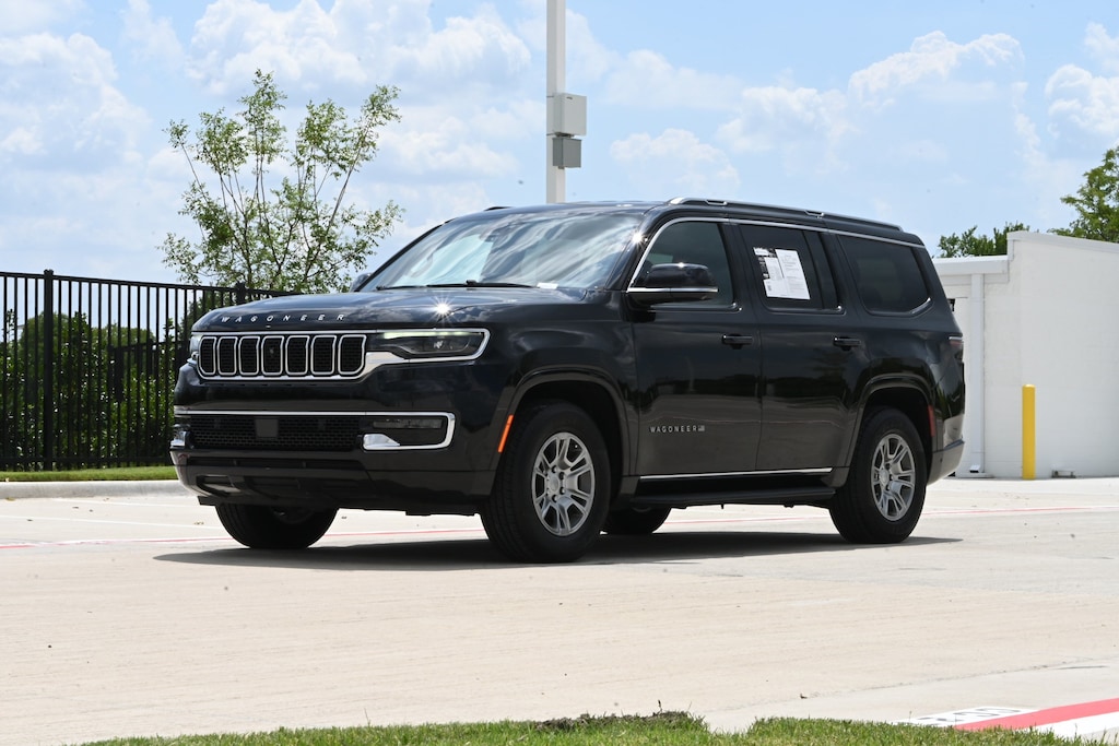 Used 2023 Jeep Wagoneer 4x4 SUV