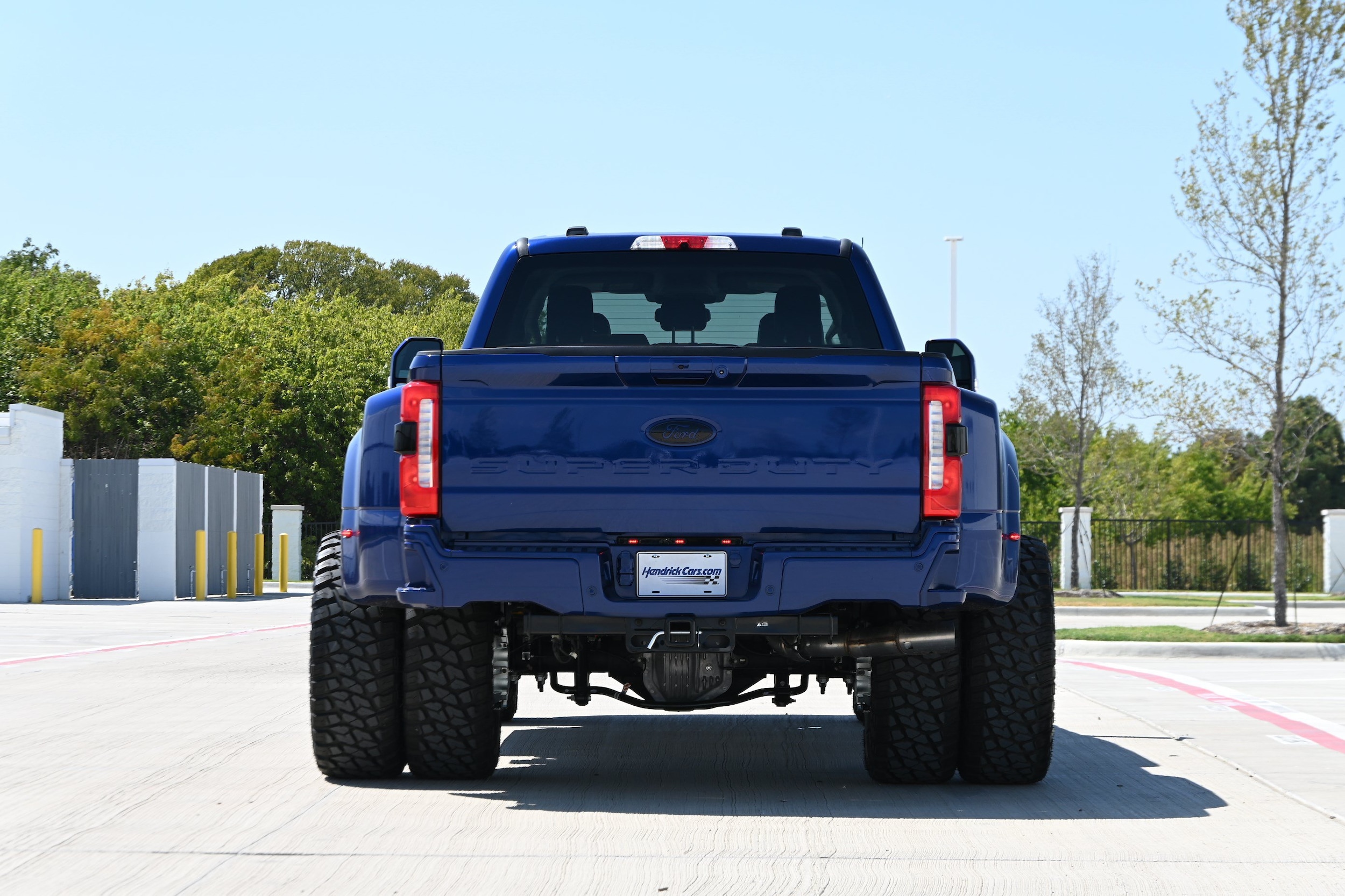 2026 Ford Super Duty F-450 DRW LARIAT