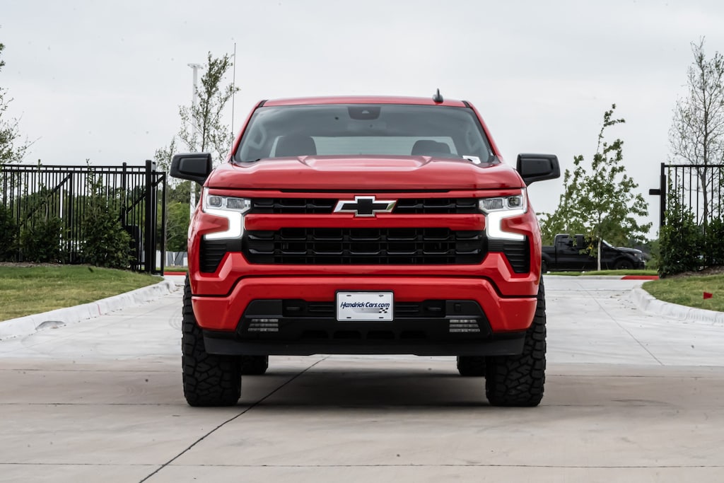 Used 2023 Chevrolet Silverado 1500 RST 4WD Crew Cab Pickup