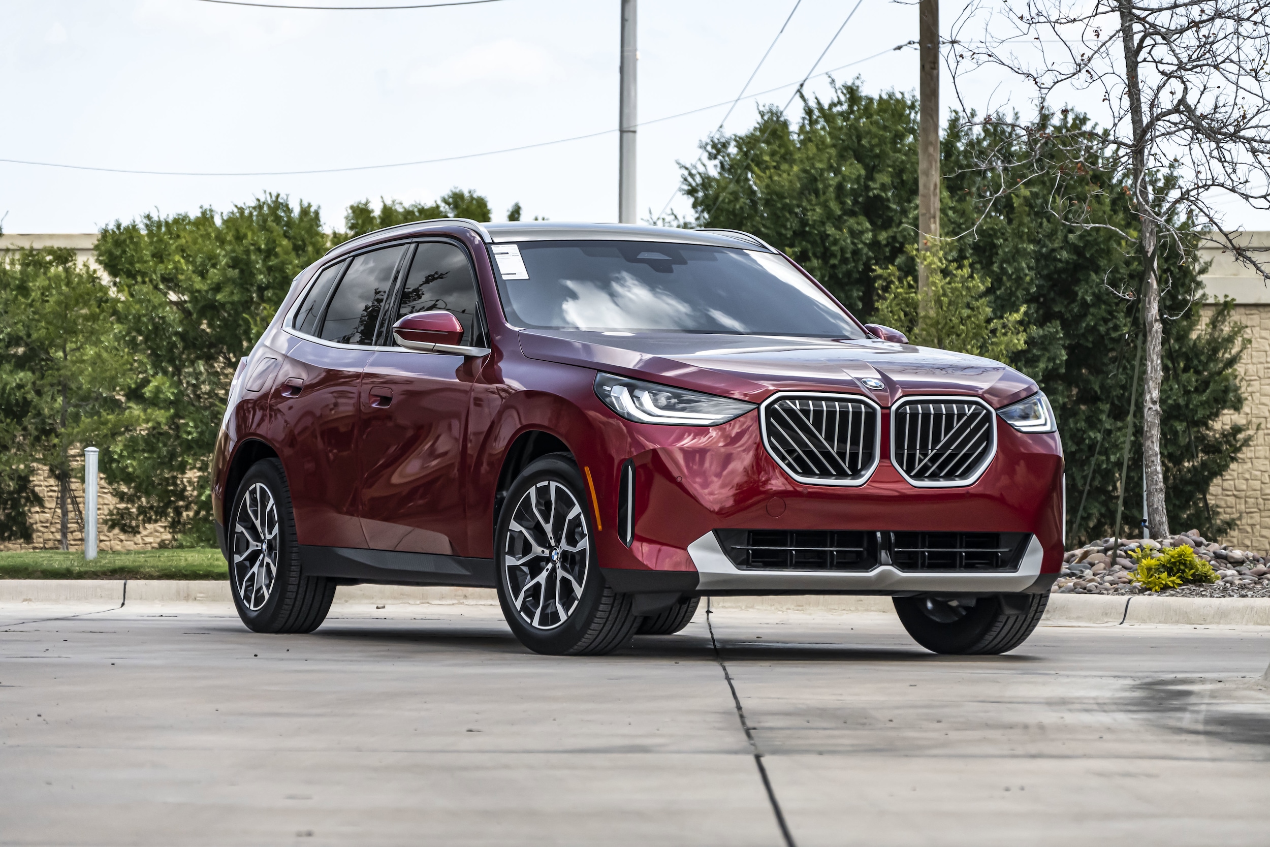 2025 BMW X3 30's photo