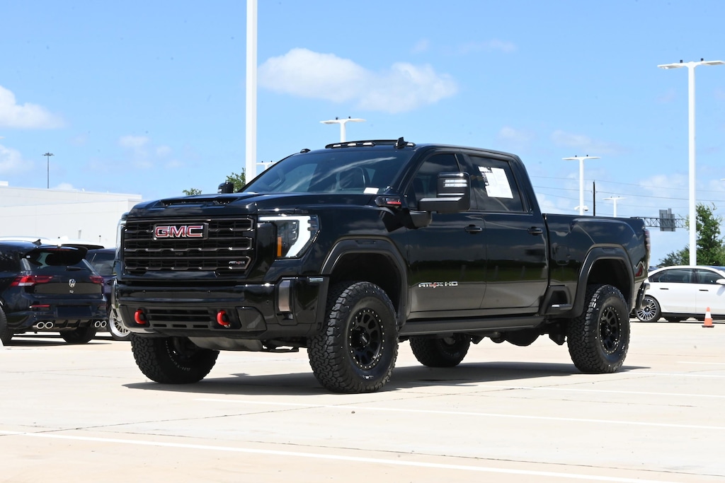 Used 2024 GMC Sierra 2500HD AT4X 4WD Crew Cab Pickup