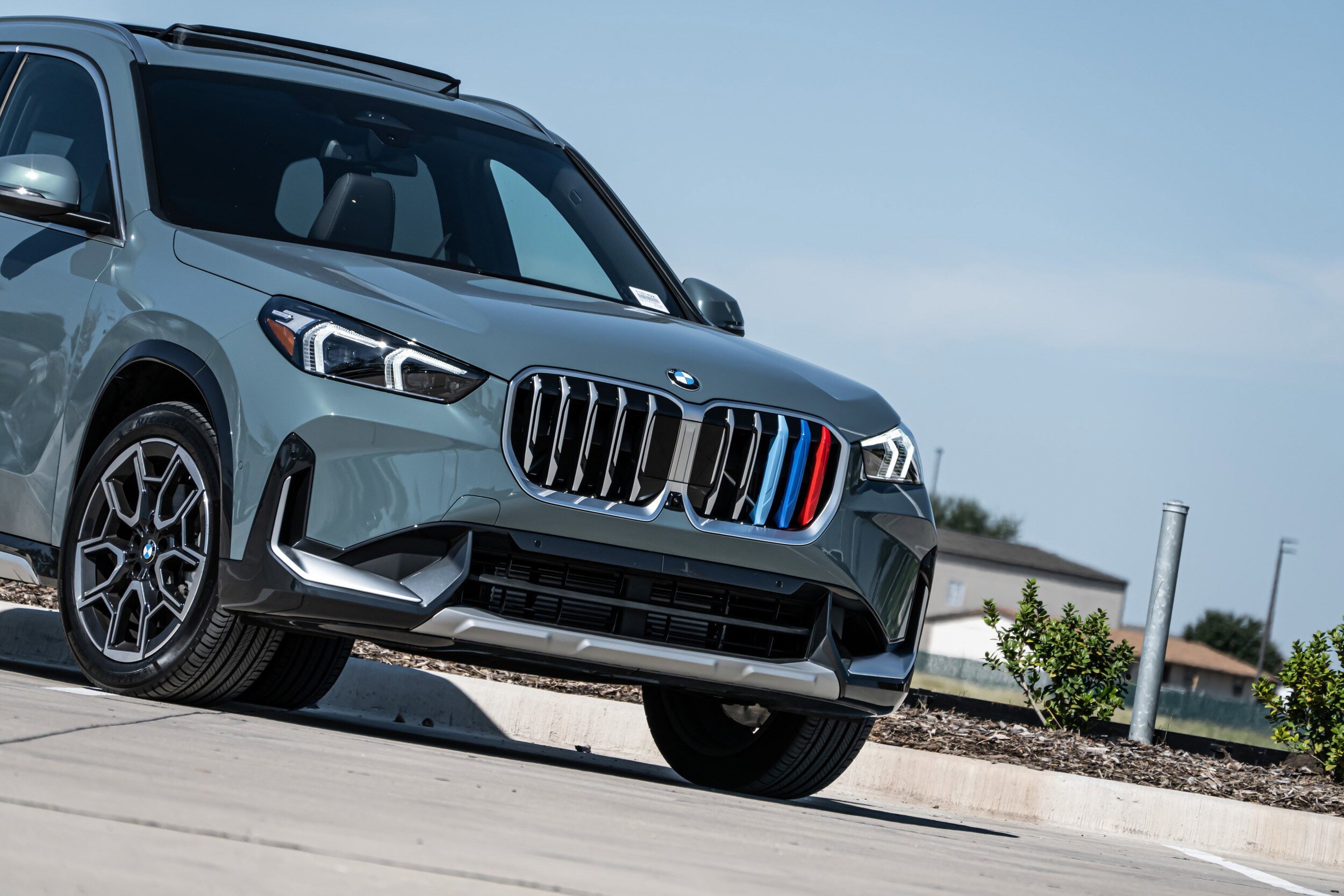 2025 Bmw X1 XDrive28i photo 3