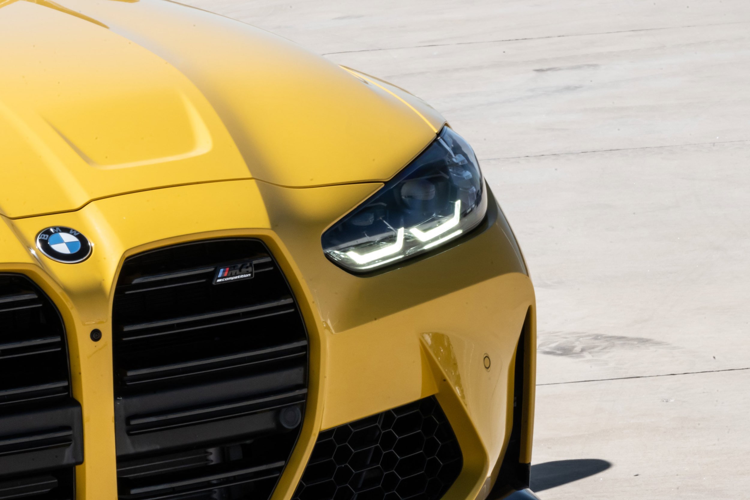 2024 BMW M4 Competition photo 6