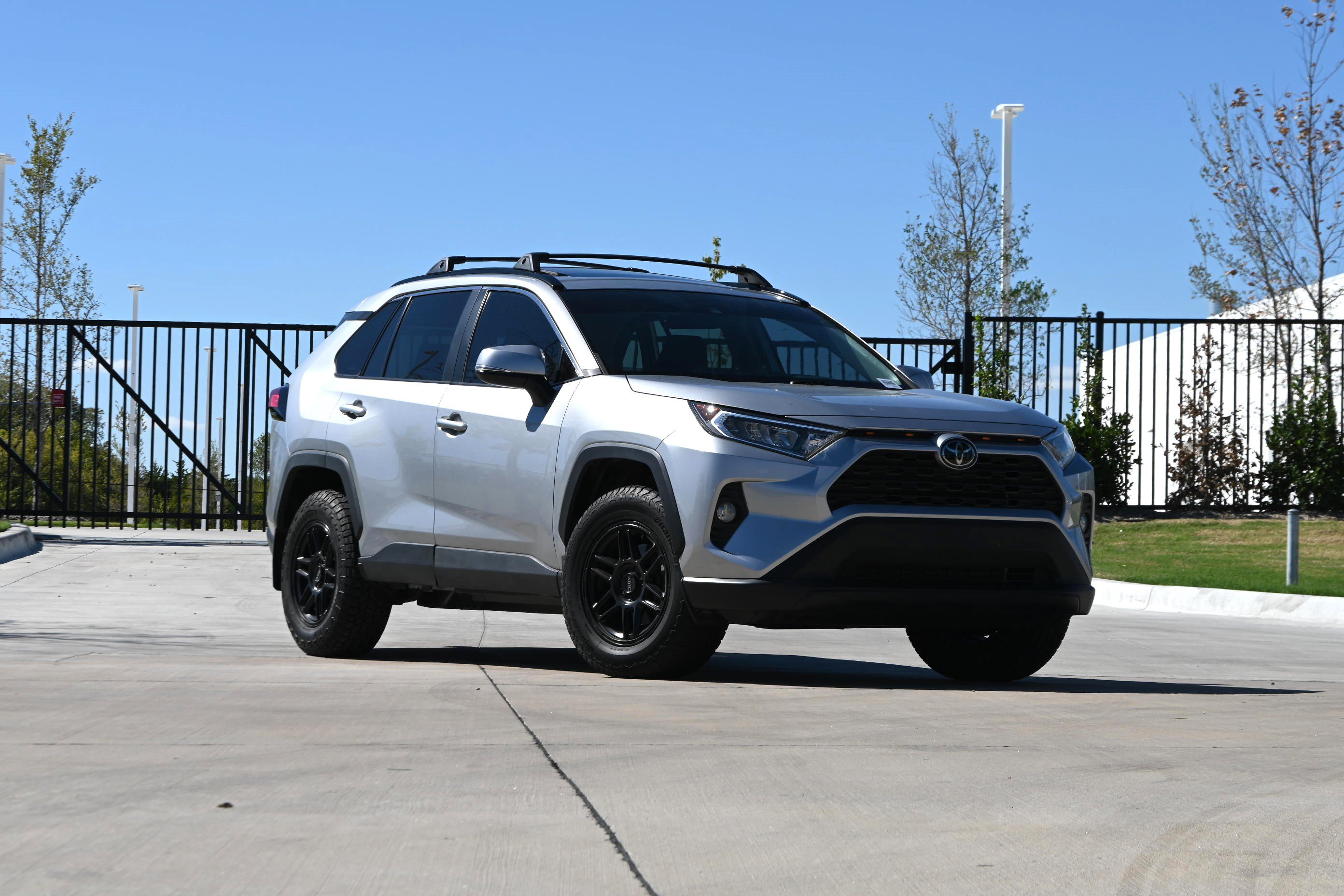 Used 2019 Toyota RAV4 XLE SUV