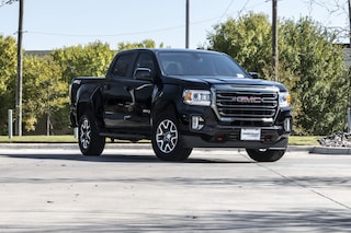 2022 GMC Canyon 4WD AT4 Crew Cab Pickup