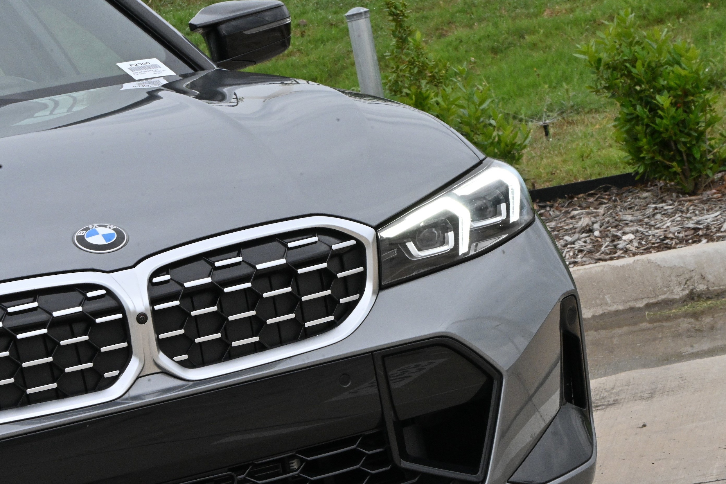 2025 BMW 3 Series M340i photo 5