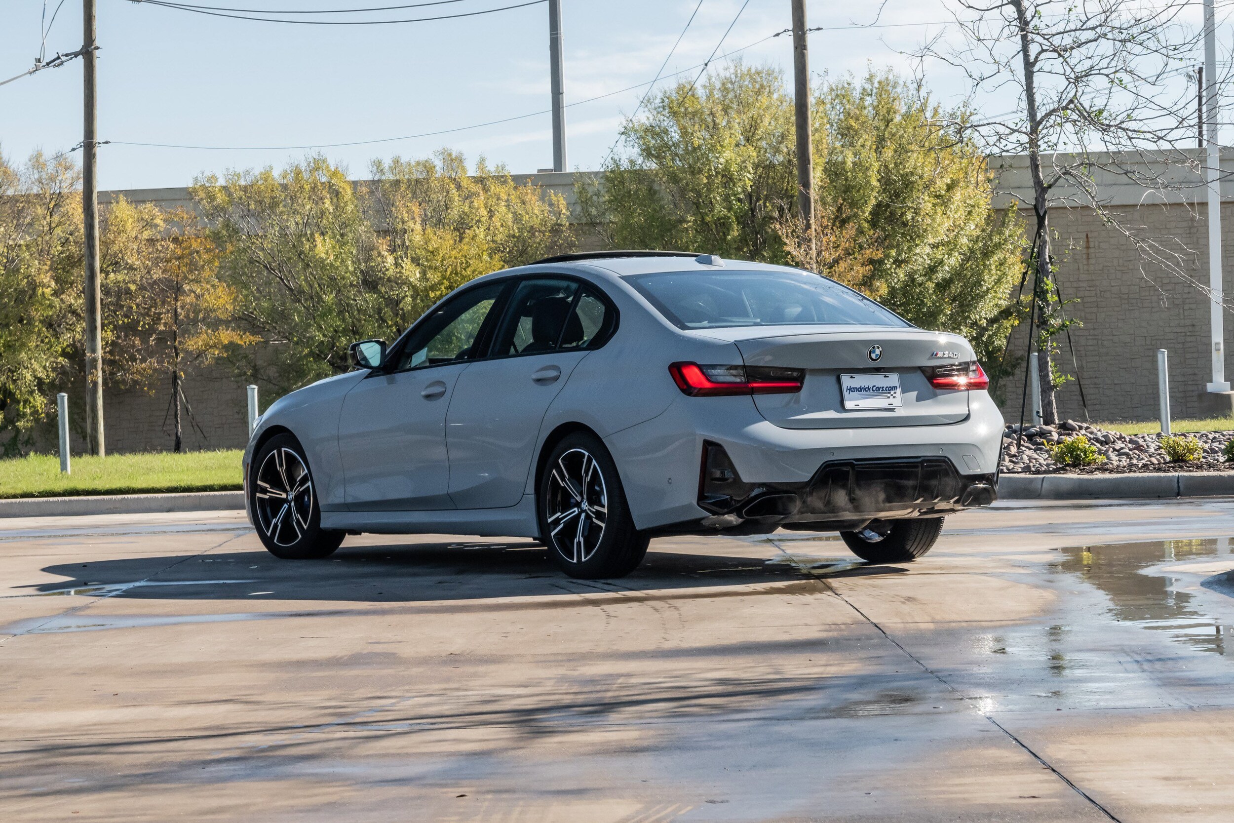 2024 Bmw M340i photo 2