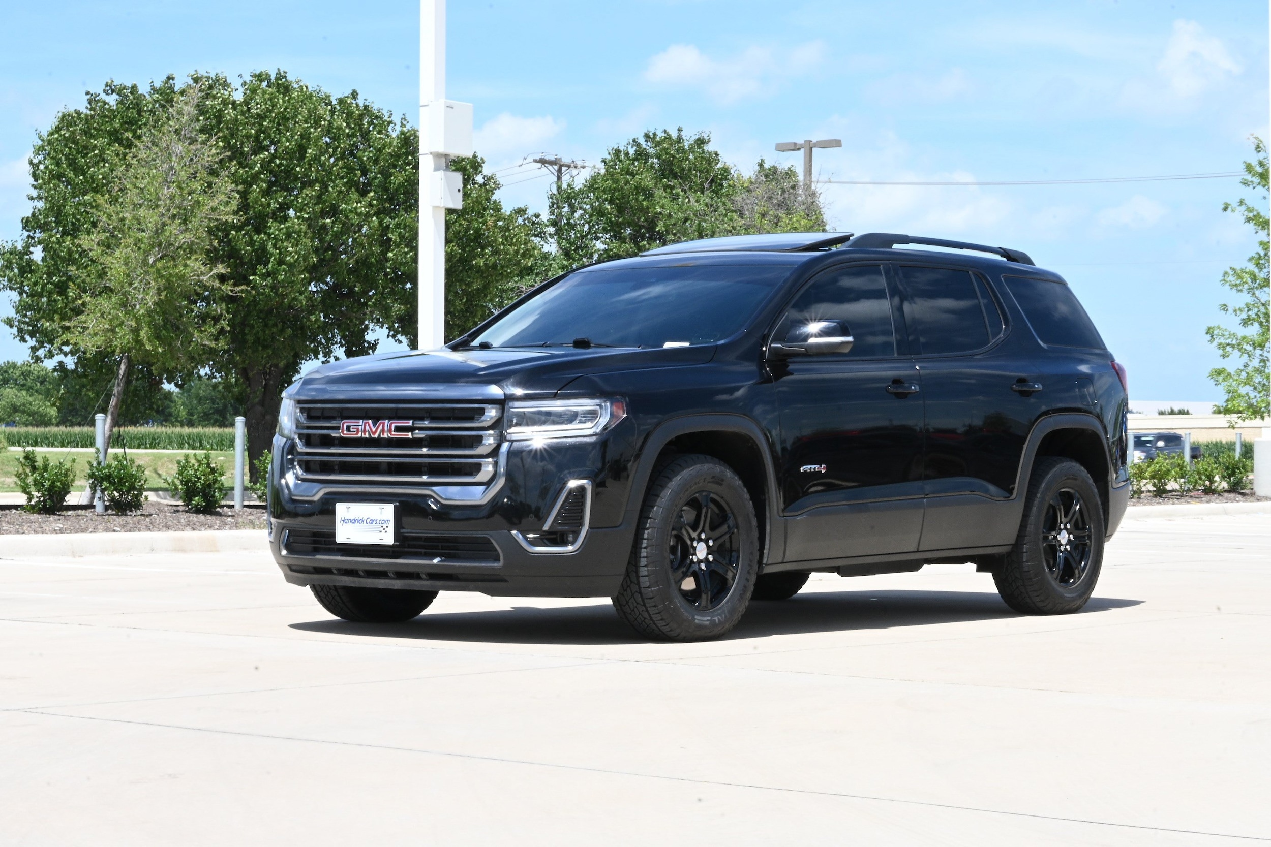 GMC Acadia AT4 Luxury AWD