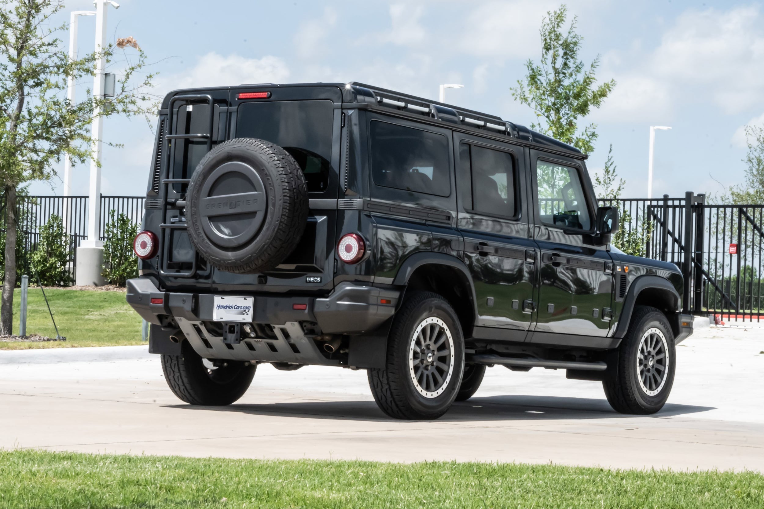 Ineos Grenadier Station Wagon Fieldmaster Edition
