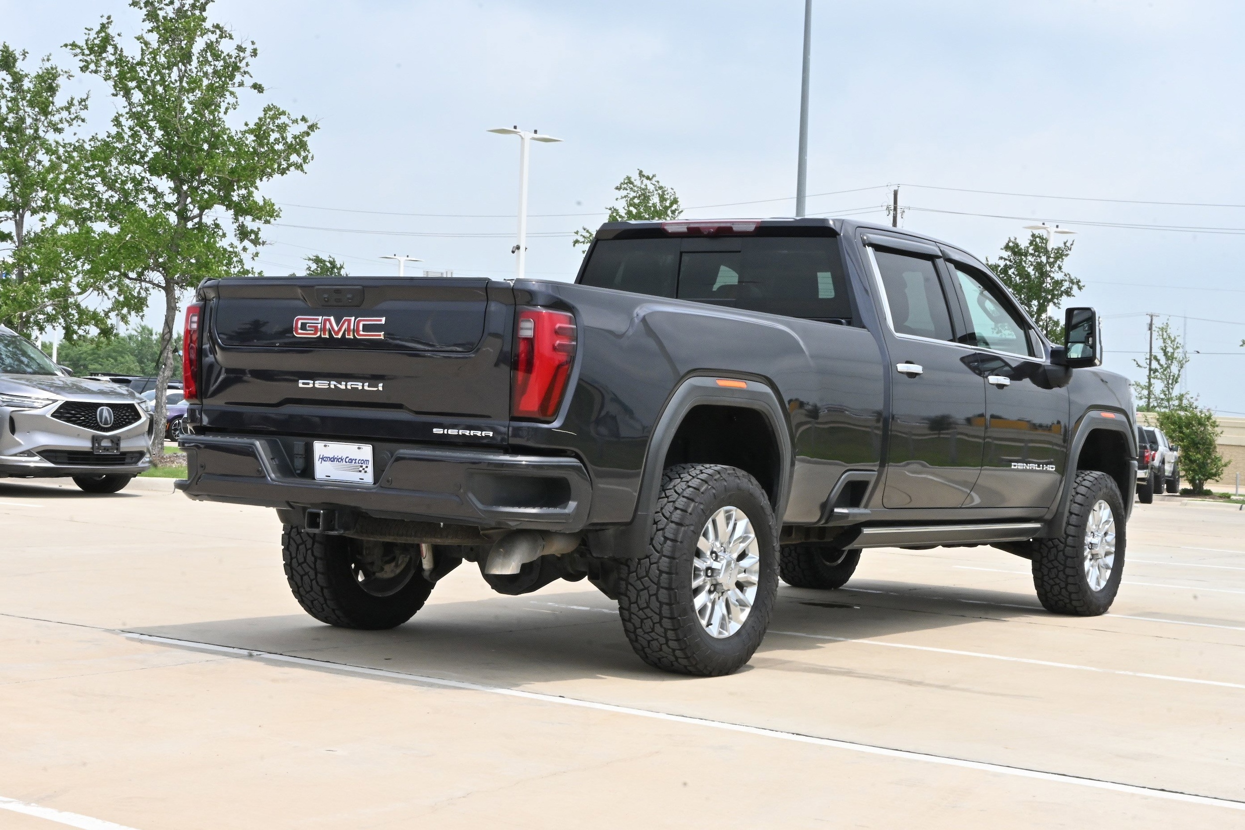 2024 GMC Sierra 3500HD Denali 4WD Crew Cab photo 3