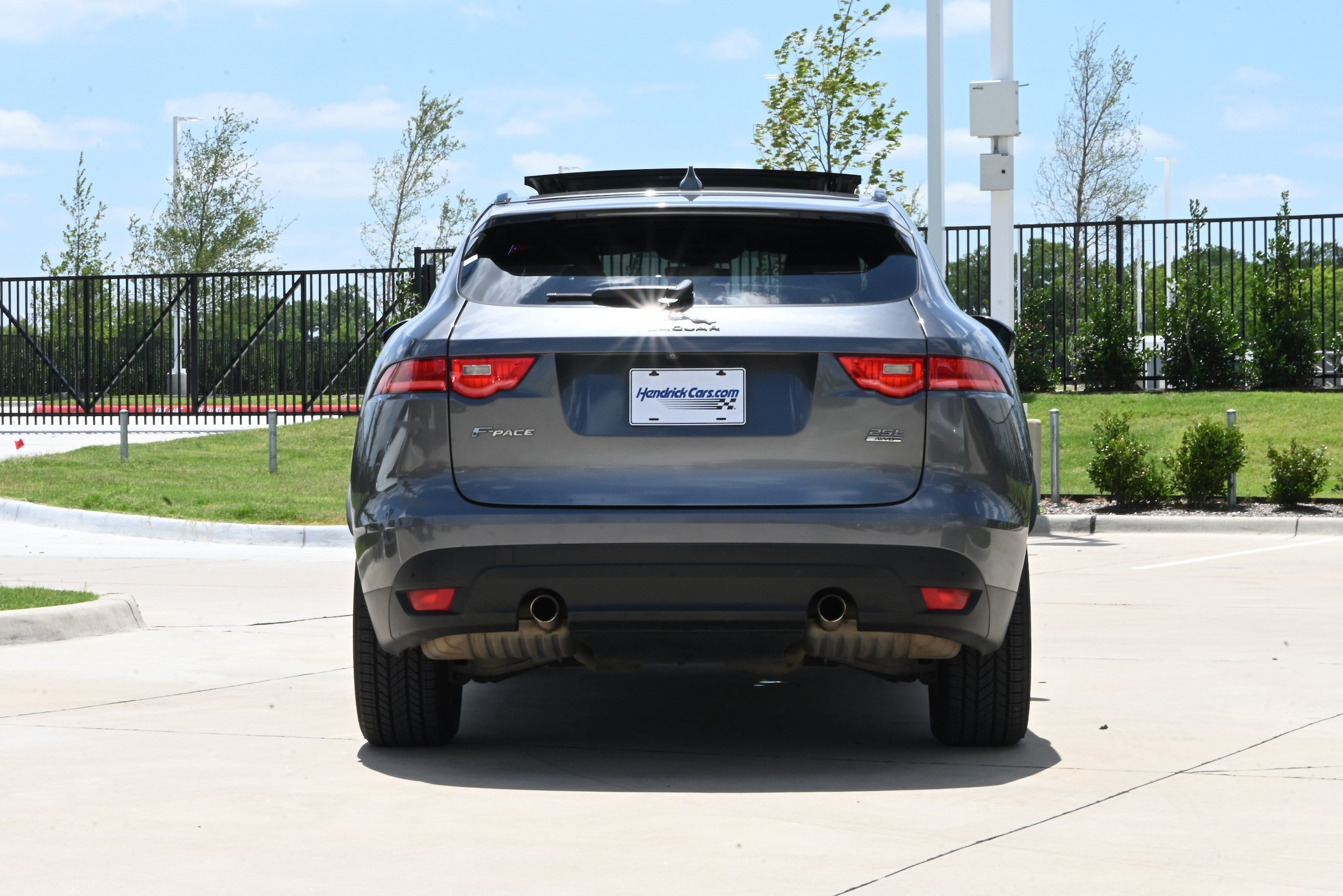 Jaguar F-PACE 25t Prestige AWD