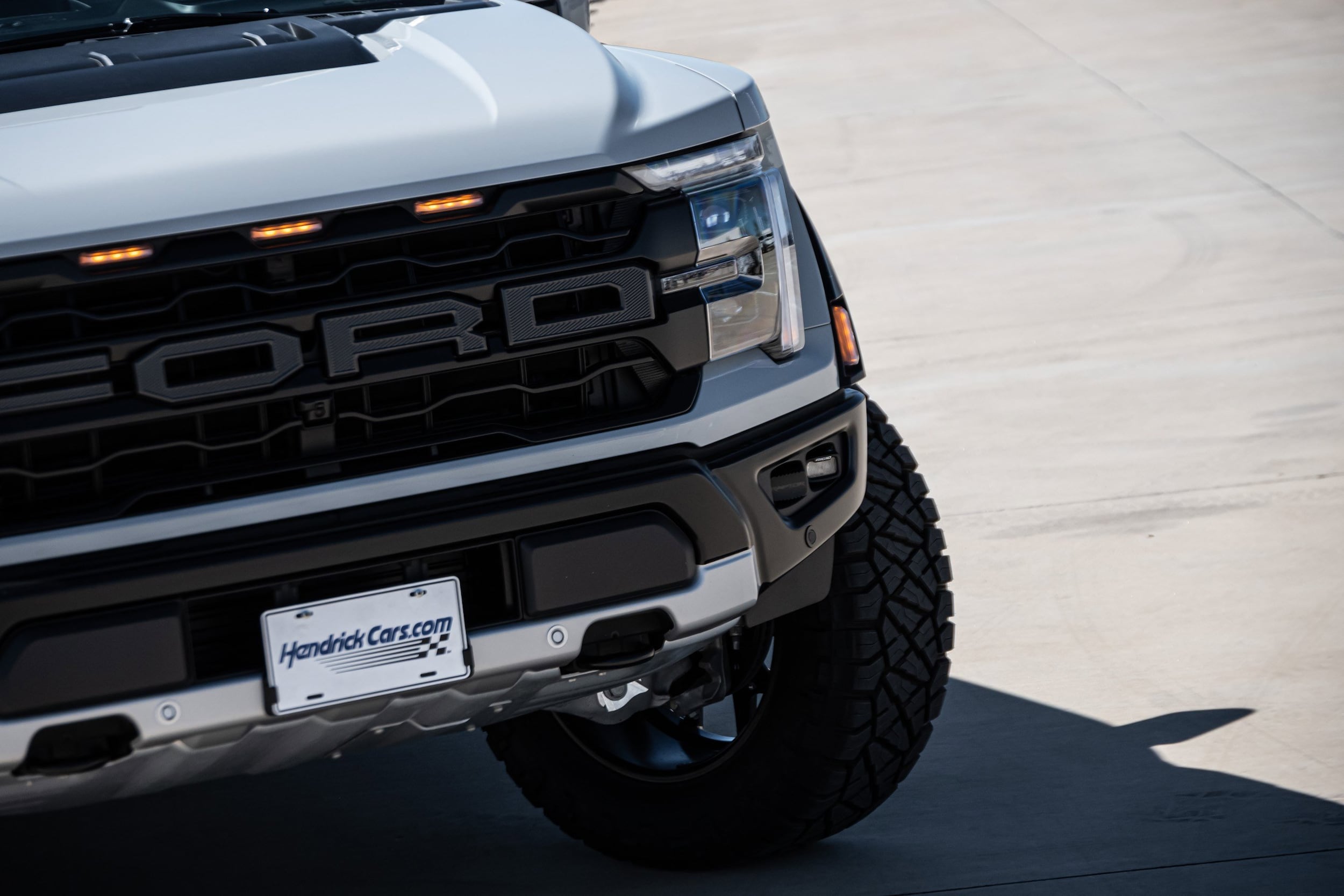 2026 Ford F-150 Raptor 4WD SuperCrew photo 5