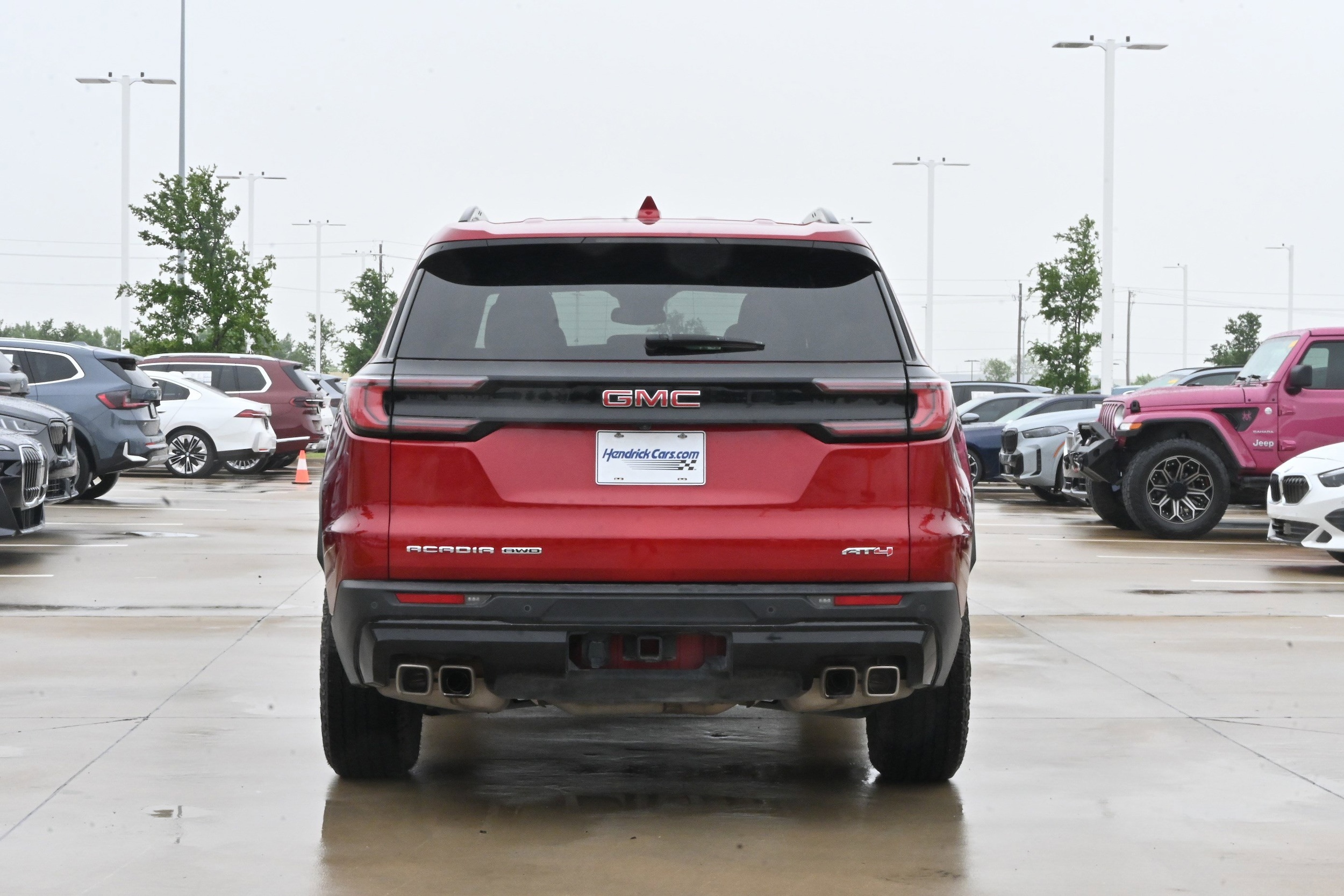2024 GMC Acadia AWD AT4 photo 6