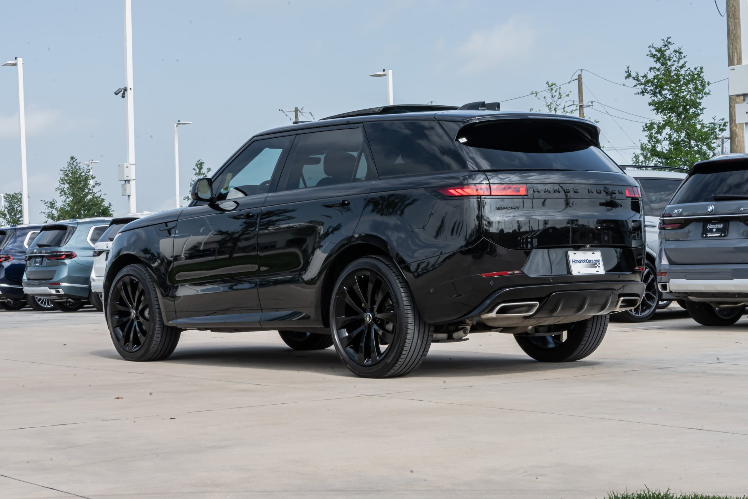 2025 Land Rover Range Rover Sport Dynamic SE photo 5