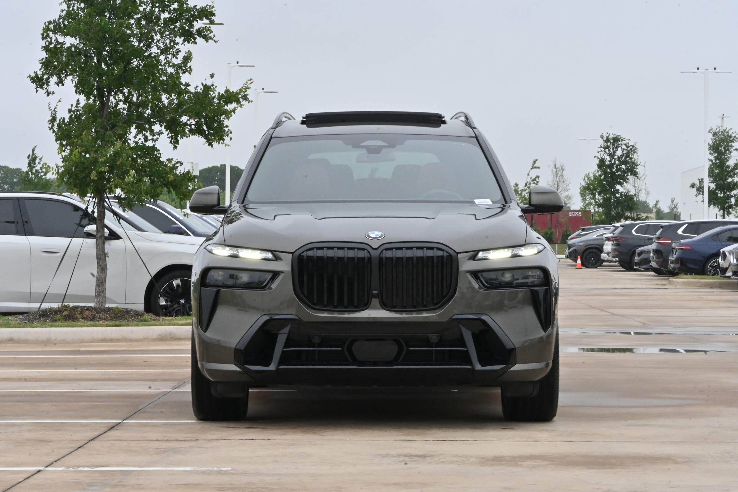 2026 BMW X7 xDrive40i photo 2