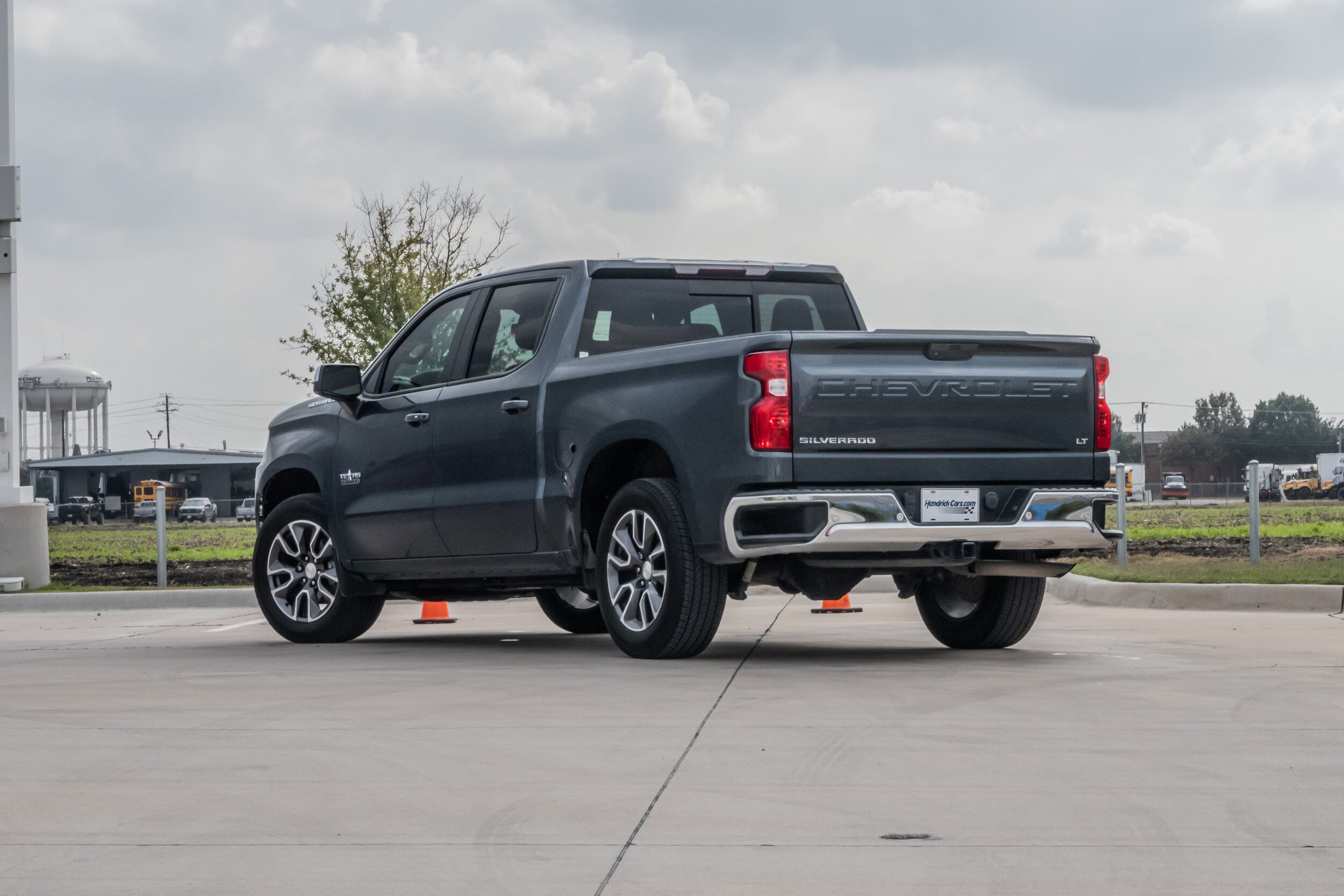 2020 Chevrolet Silverado 1500 LT Texas Edition photo 2