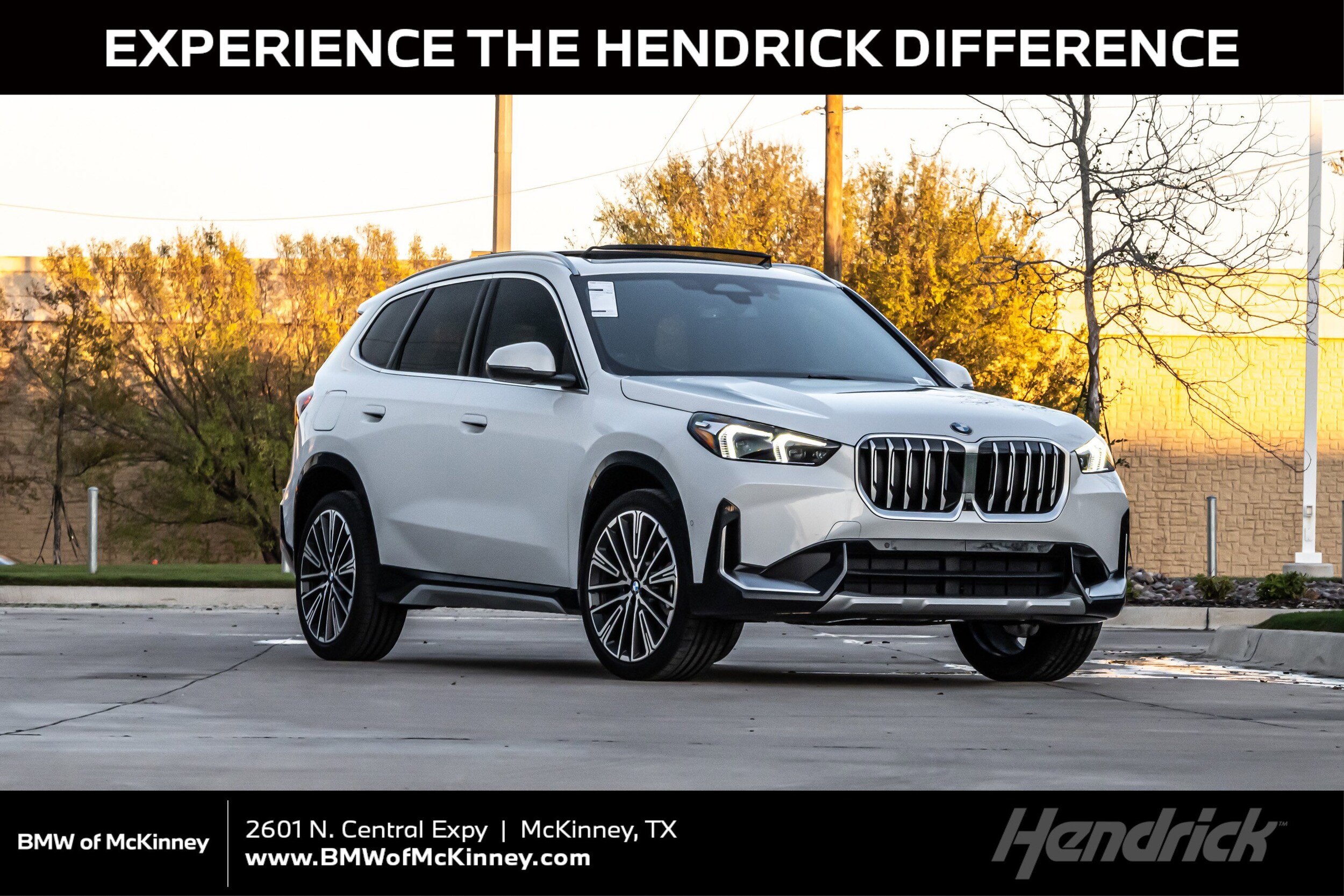 2026 BMW X1 28i's photo