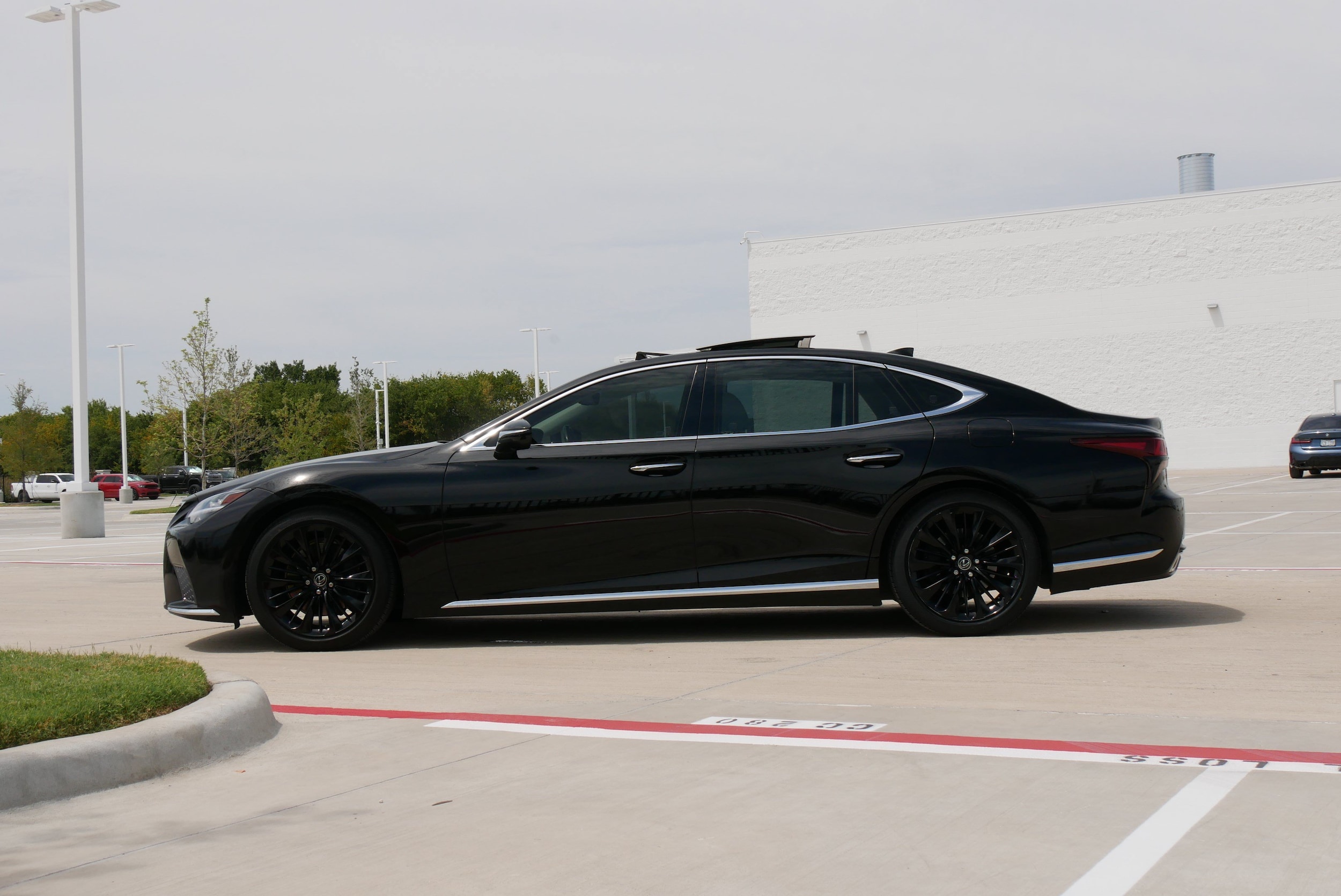 LEXUS LS 500