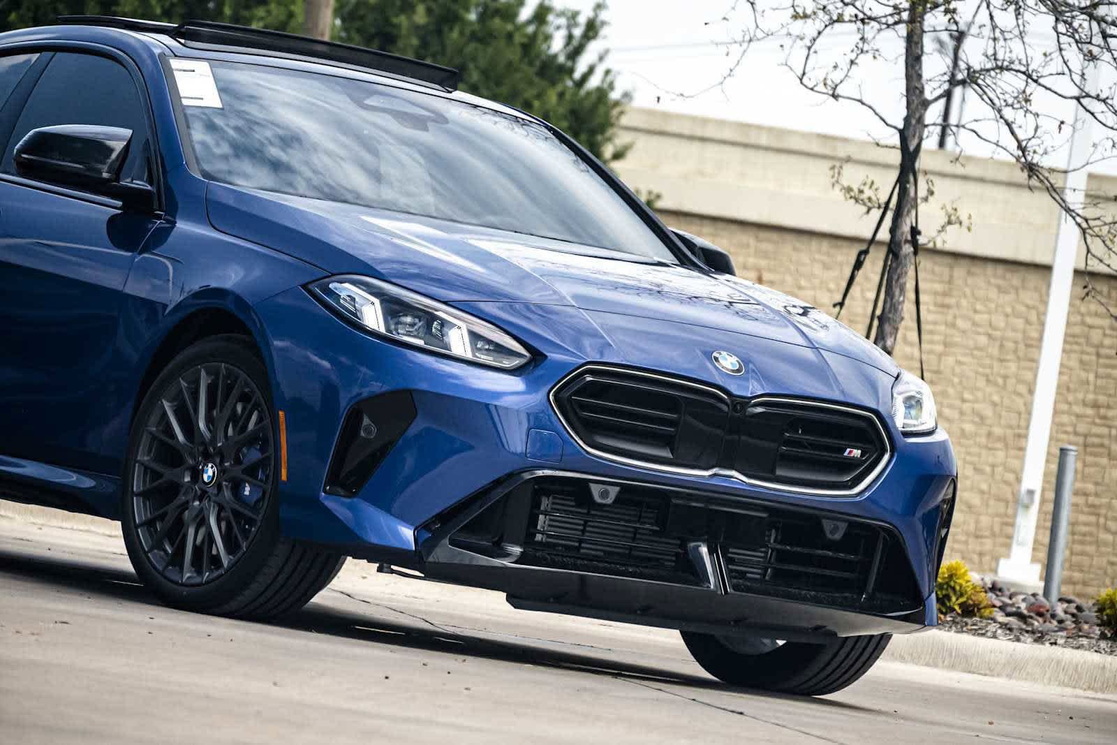 2025 BMW 2 Series M235 xDrive Gran Coupe photo 2