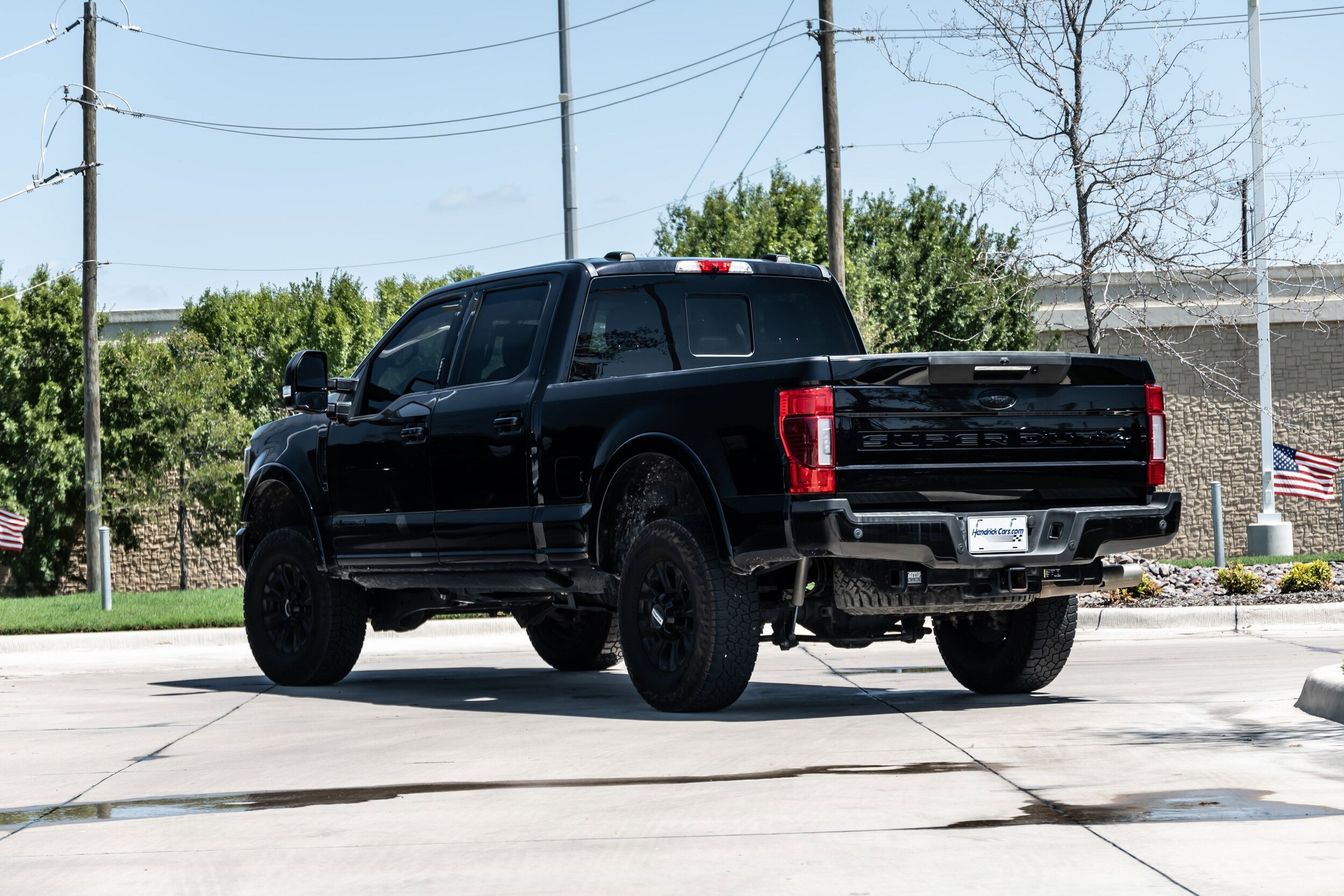 2021 Ford F-250 Lariat photo 2
