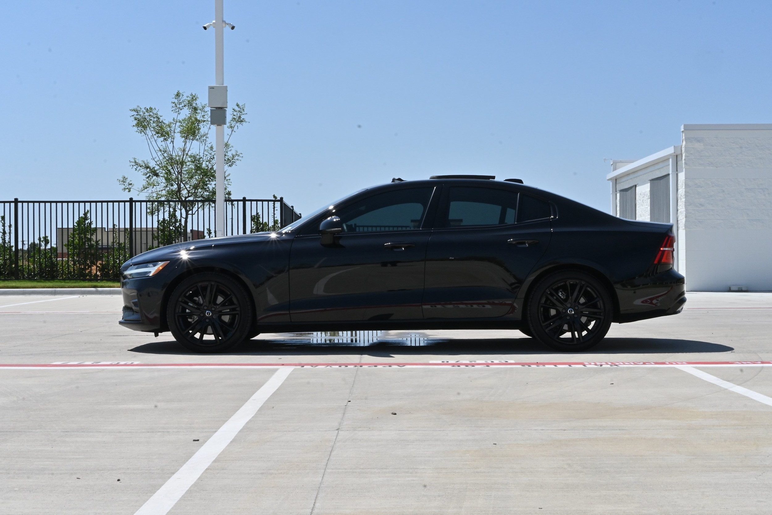Volvo S60 B5 AWD Plus Black Edition