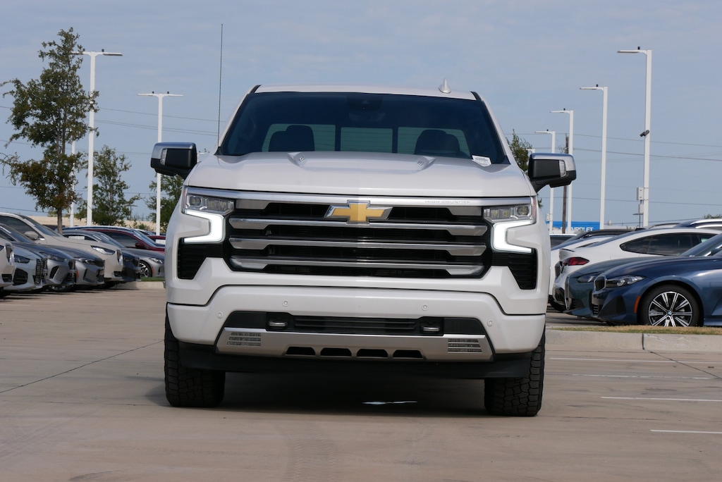 Used 2024 Chevrolet Silverado 1500 High Country 4WD Crew Cab Pickup