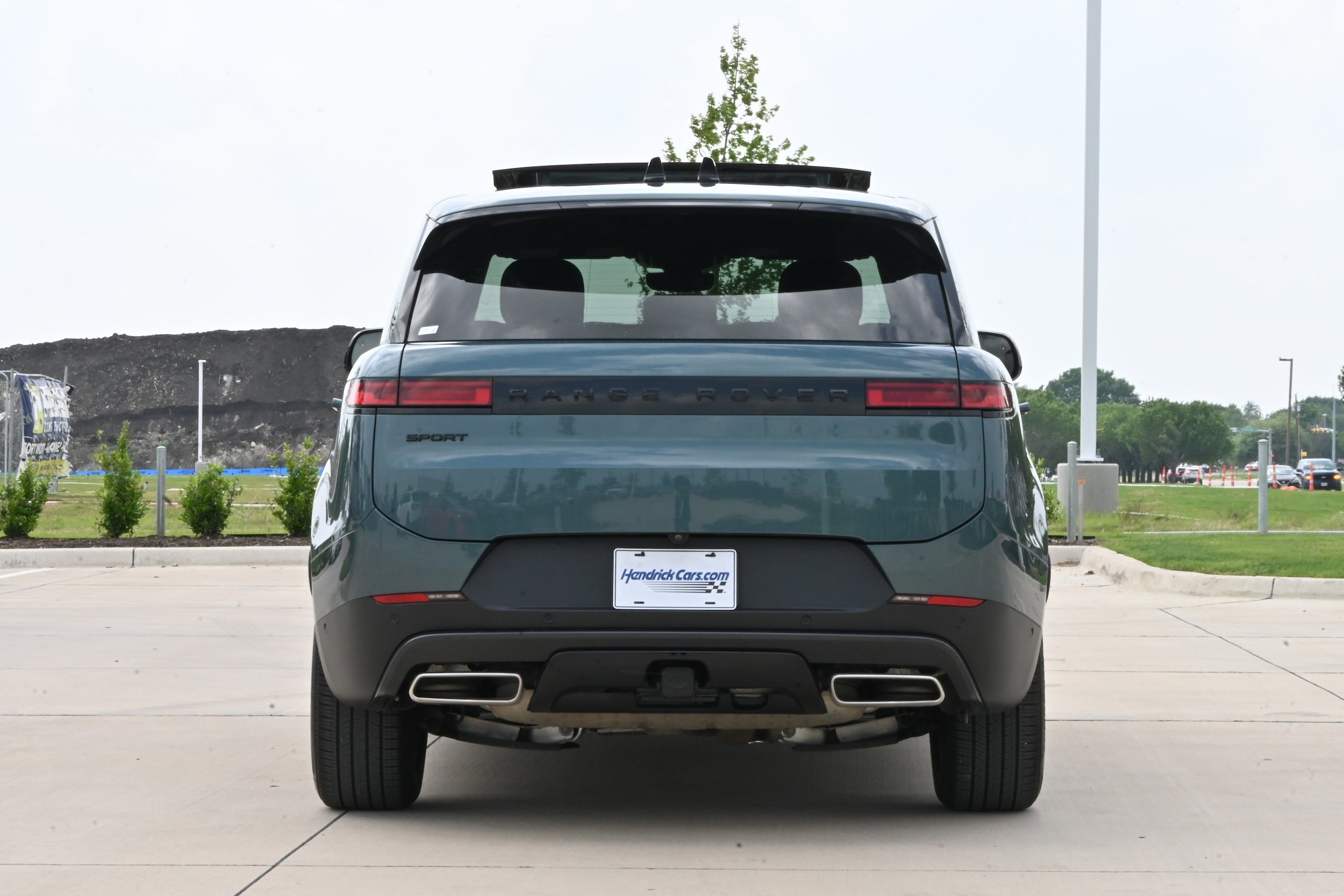 2025 Land Rover Range Rover Sport SE photo 6