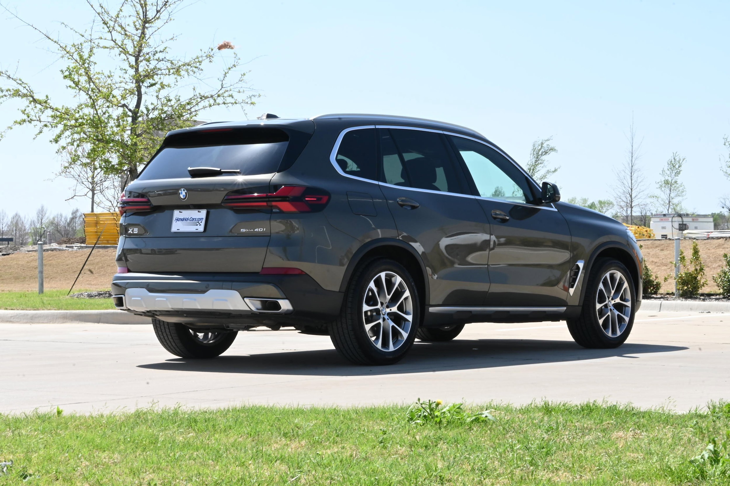 2026 BMW X5 sDrive40i photo 3