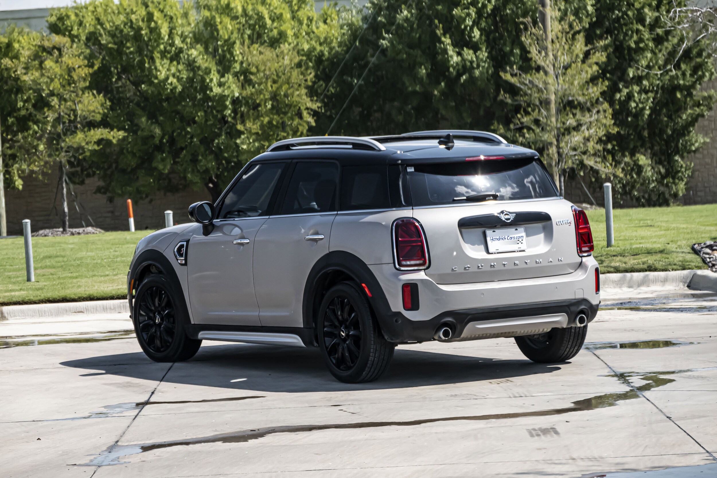 2023 Mini Countryman S photo 2