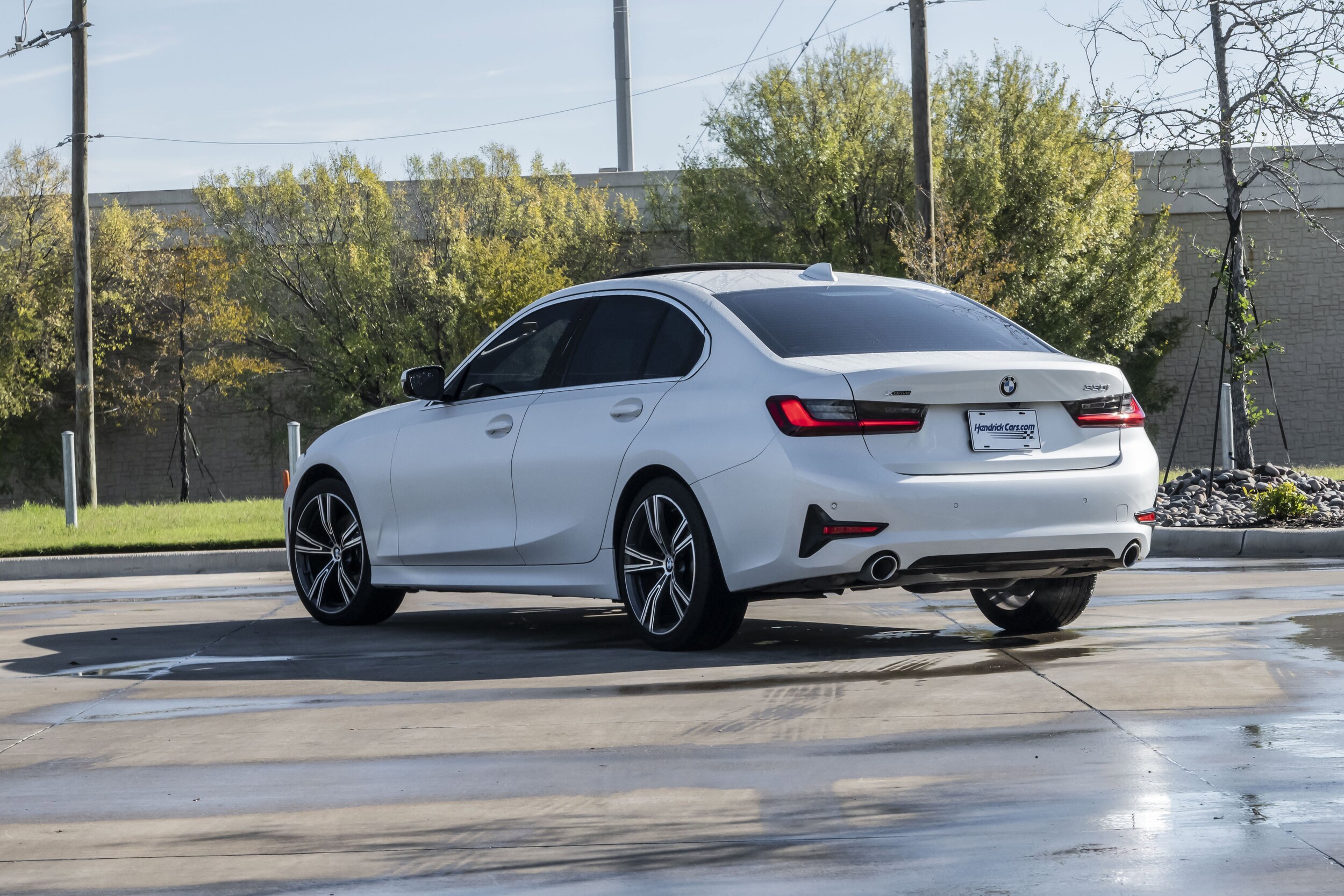 2022 Bmw 330i xDrive photo 2