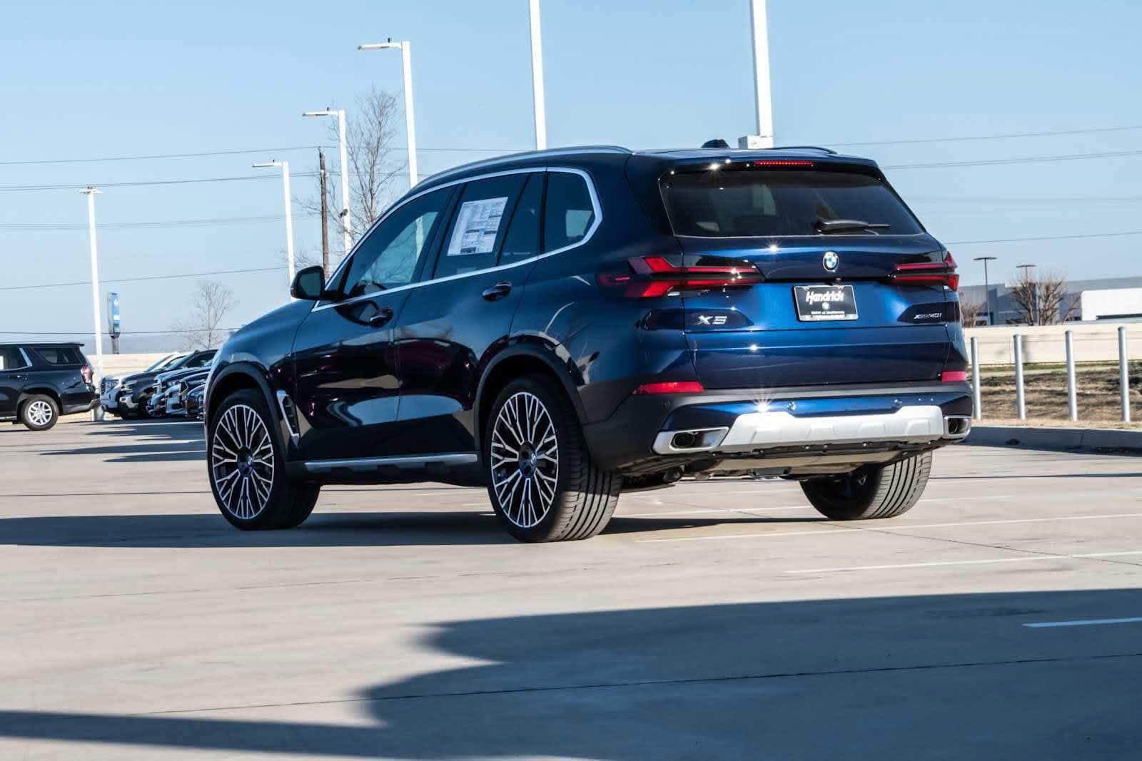 Used 2026 BMW X5 40i with VIN 5UX23EU02T9320099 for sale in Kansas City