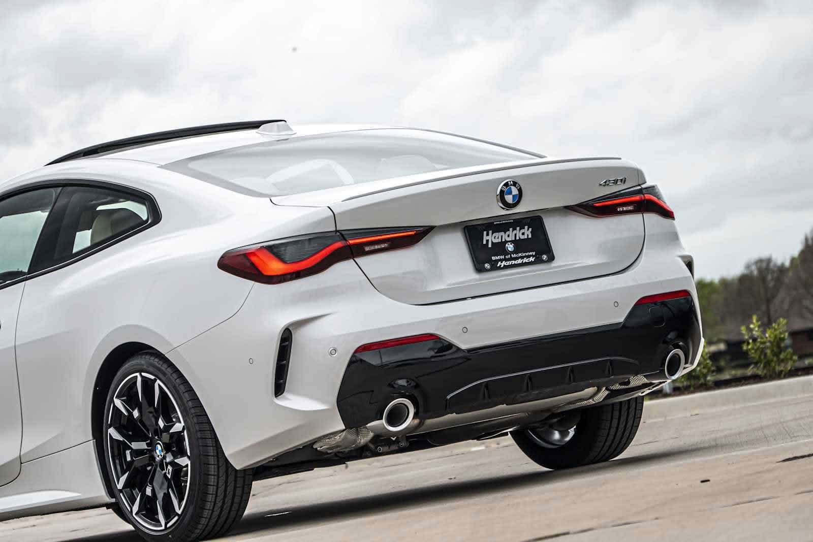 2025 BMW 4 Series 430i photo 5