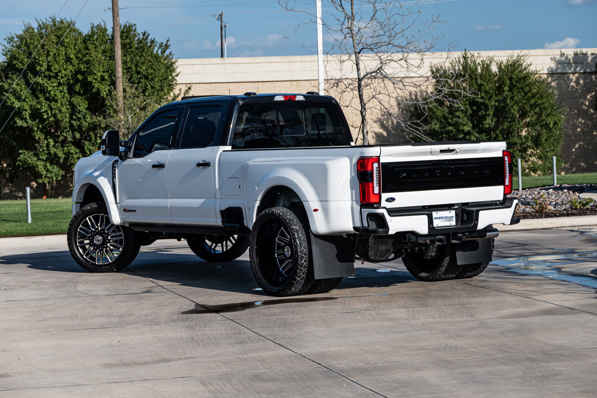 2024 Ford F-450 Platinum photo 2