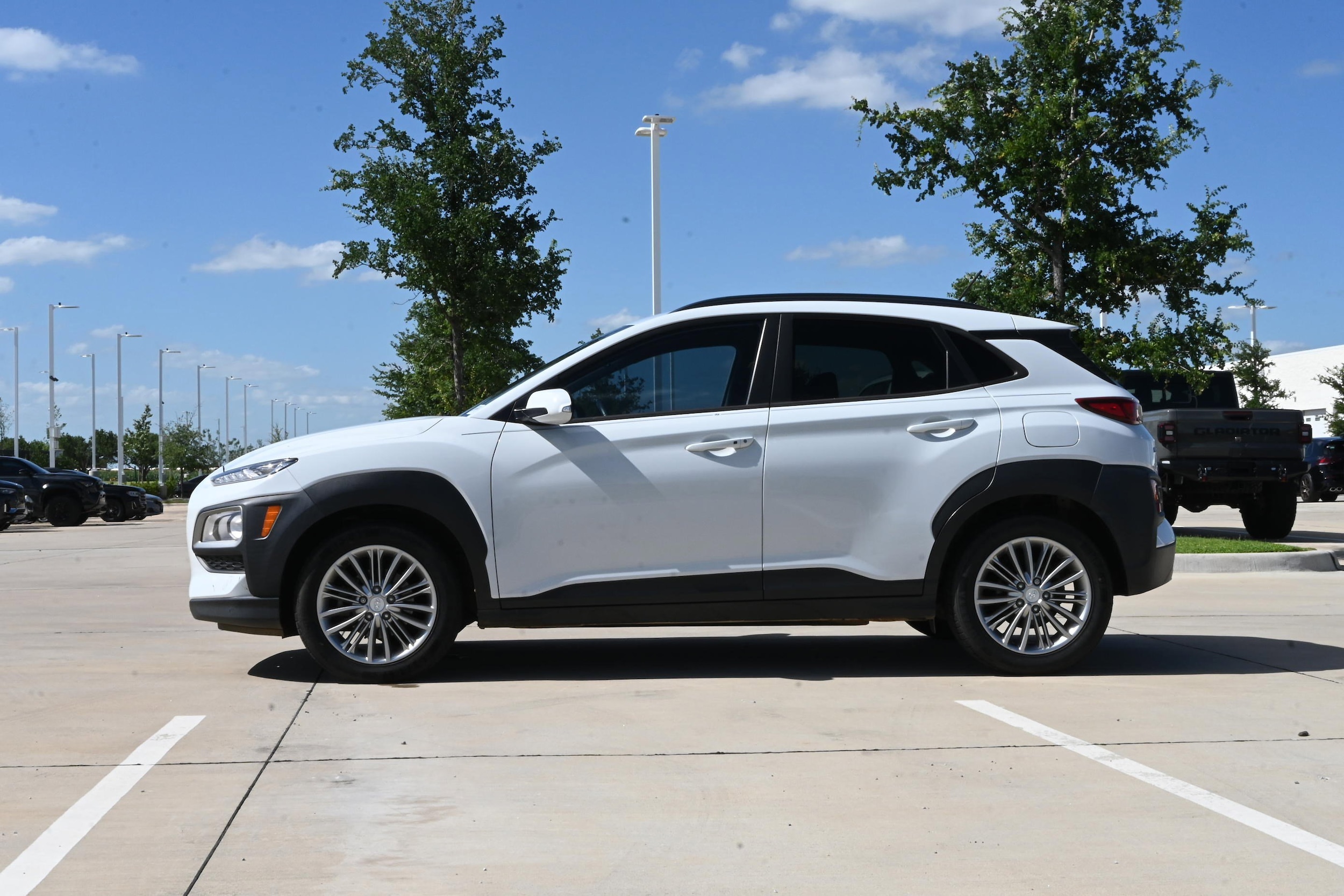 Hyundai Kona SEL