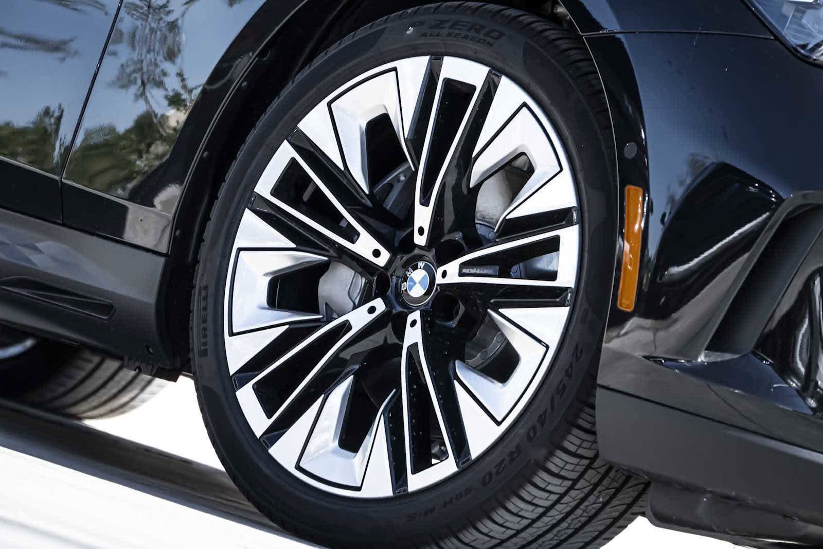 2026 BMW i5 eDrive40 photo 6