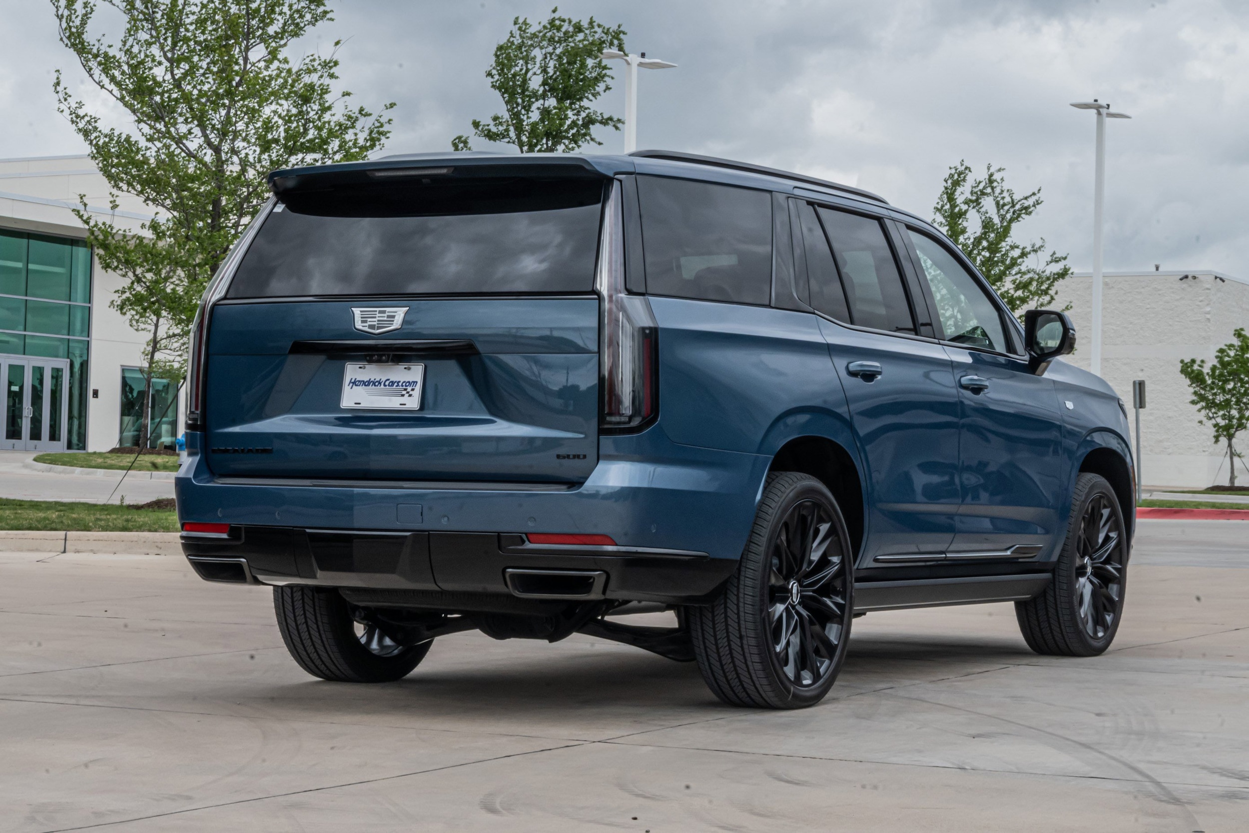 2026 CADILLAC Escalade 4WD Platinum Sport photo 3